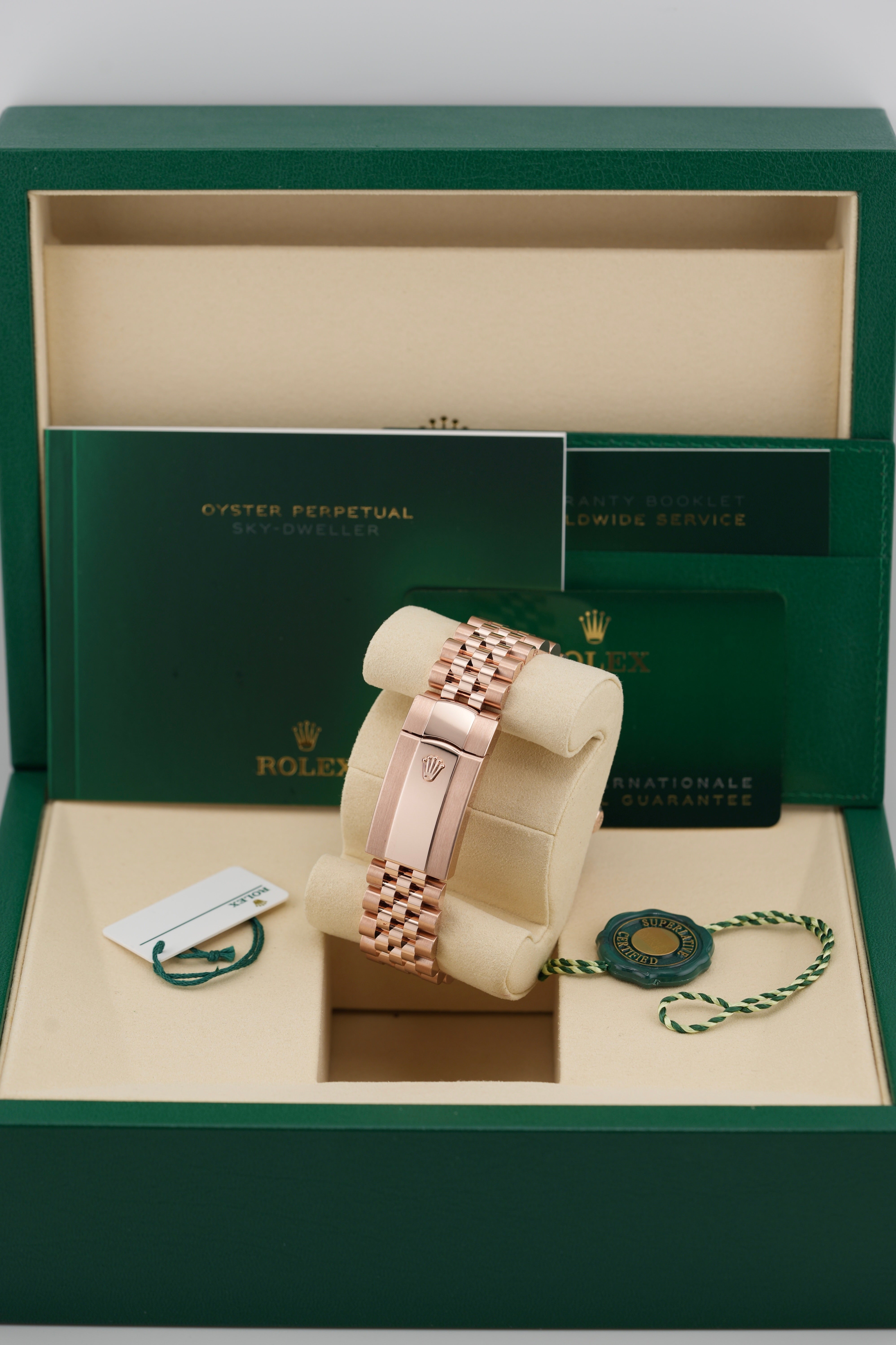 Rolex Sky-dweller 336935 (2026 UNWORN Box & Papers)