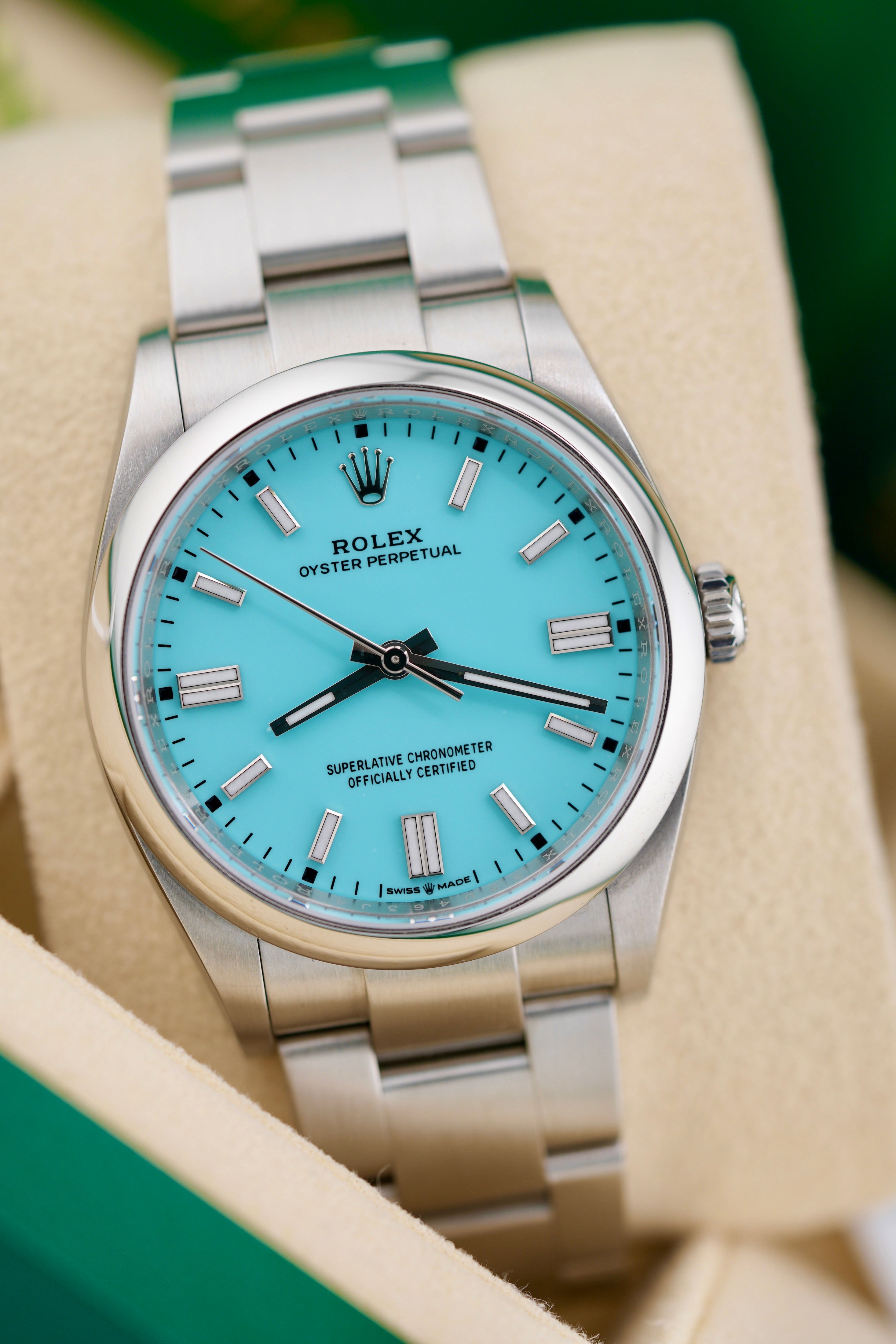 Rolex Oyster Perpetual 126000 "Tiffany" (2024 Box & Papers)