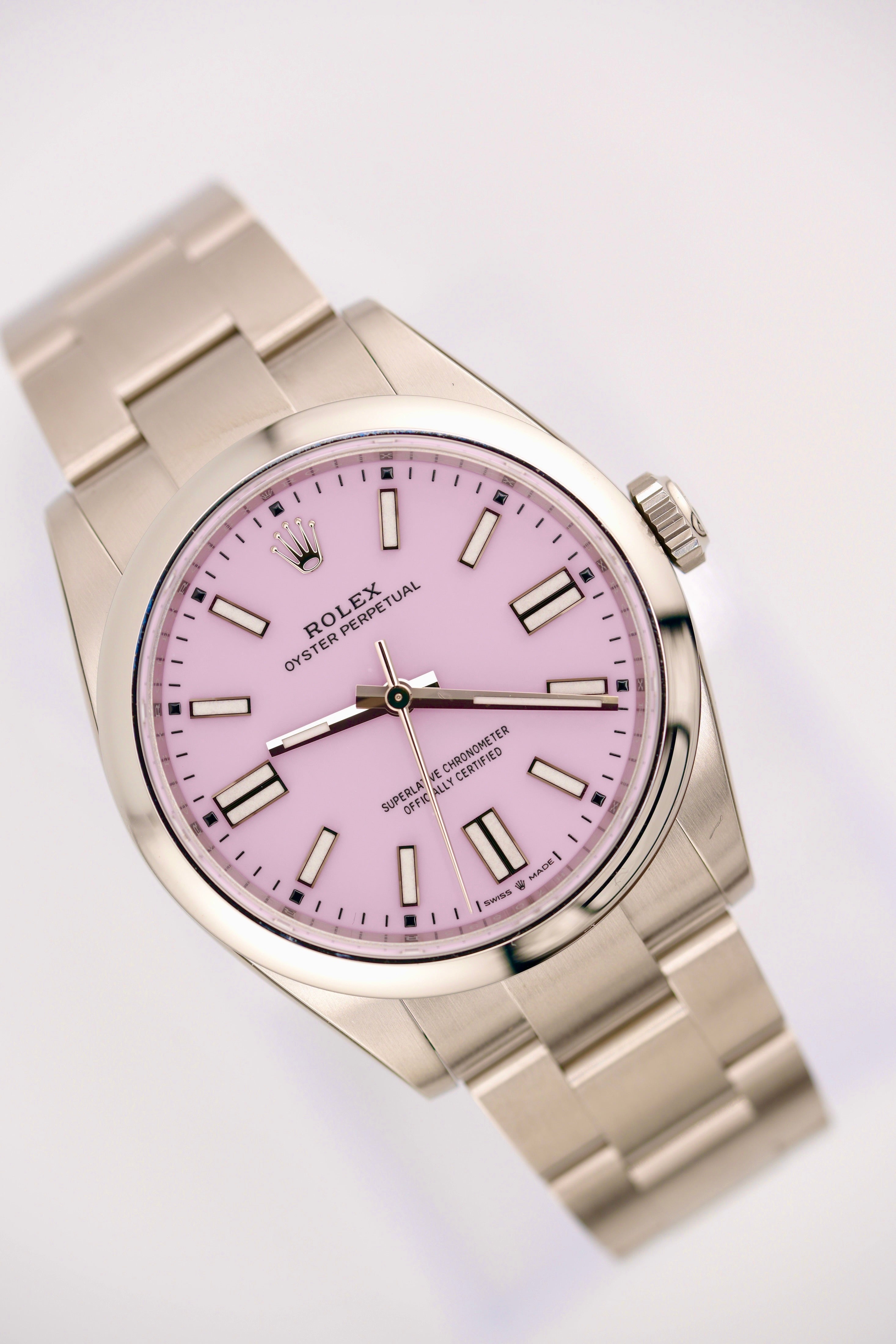 Rolex Oyster Perpetual 134300 "Candy Pink" (2026 Box & Papers)