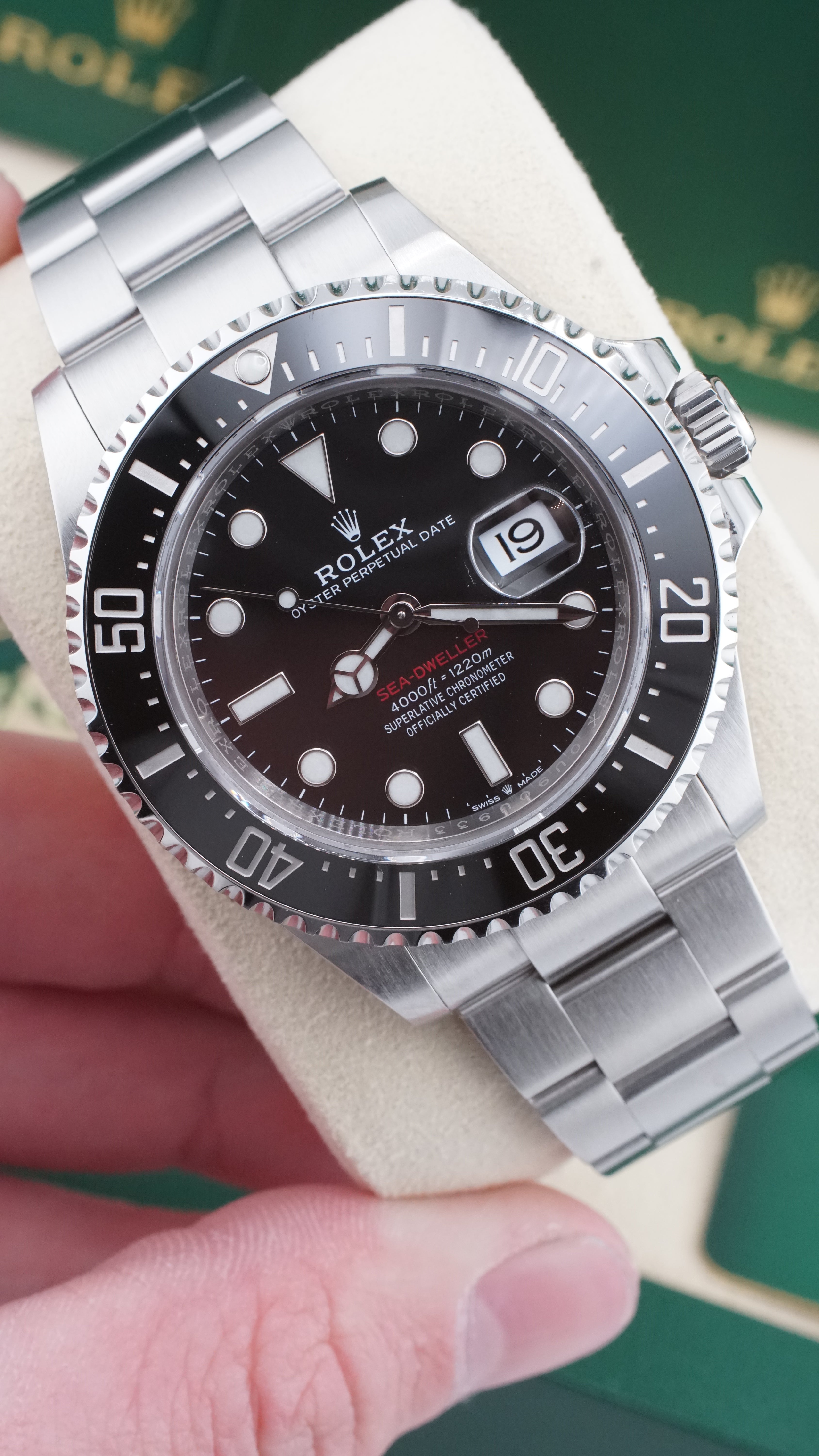Rolex Sea-dweller "Red Letter" (2024 Box & Papers)