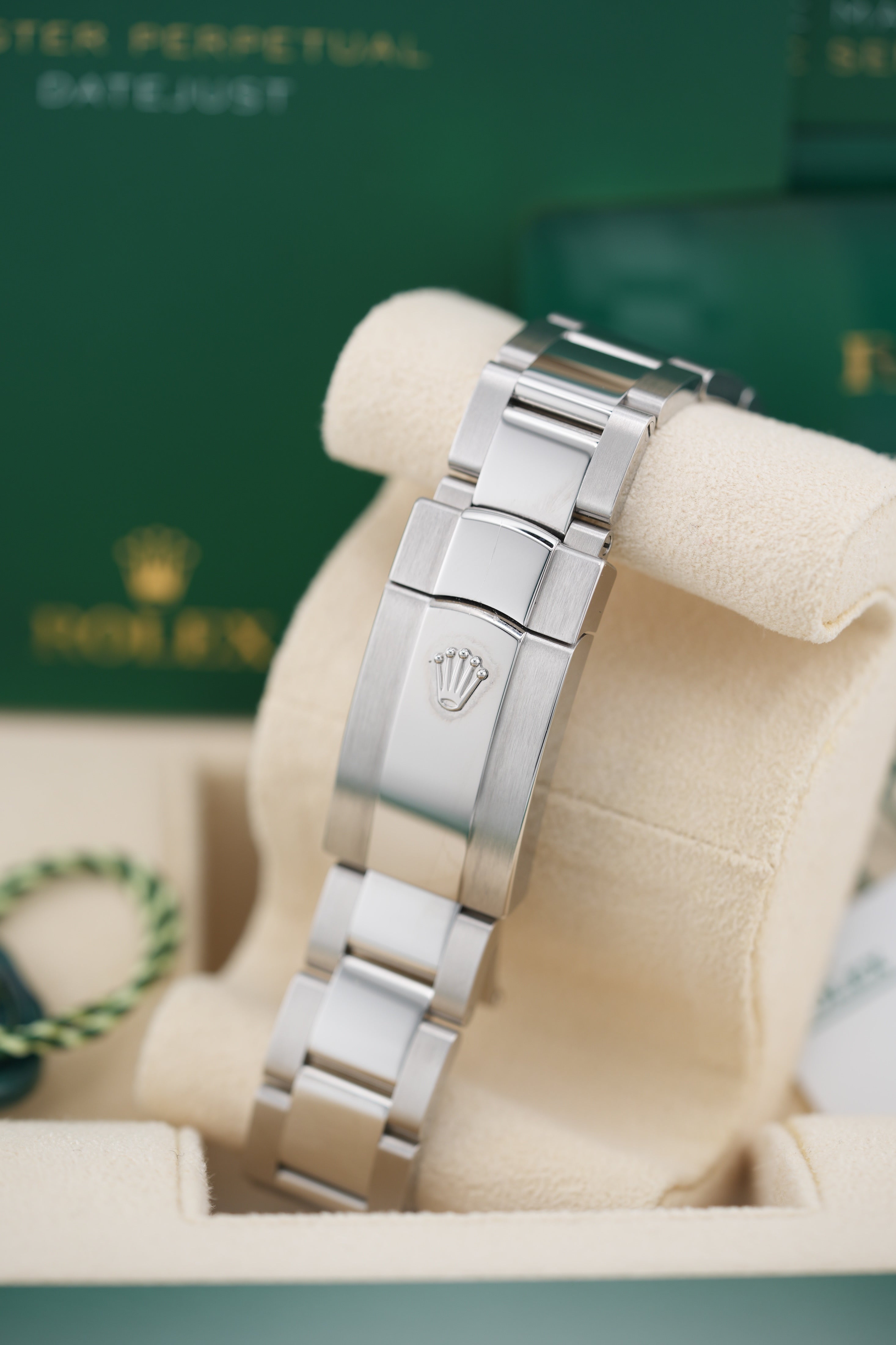 Rolex Datejust 126334 "Blue Stick Dial" (2026 Box & Papers)