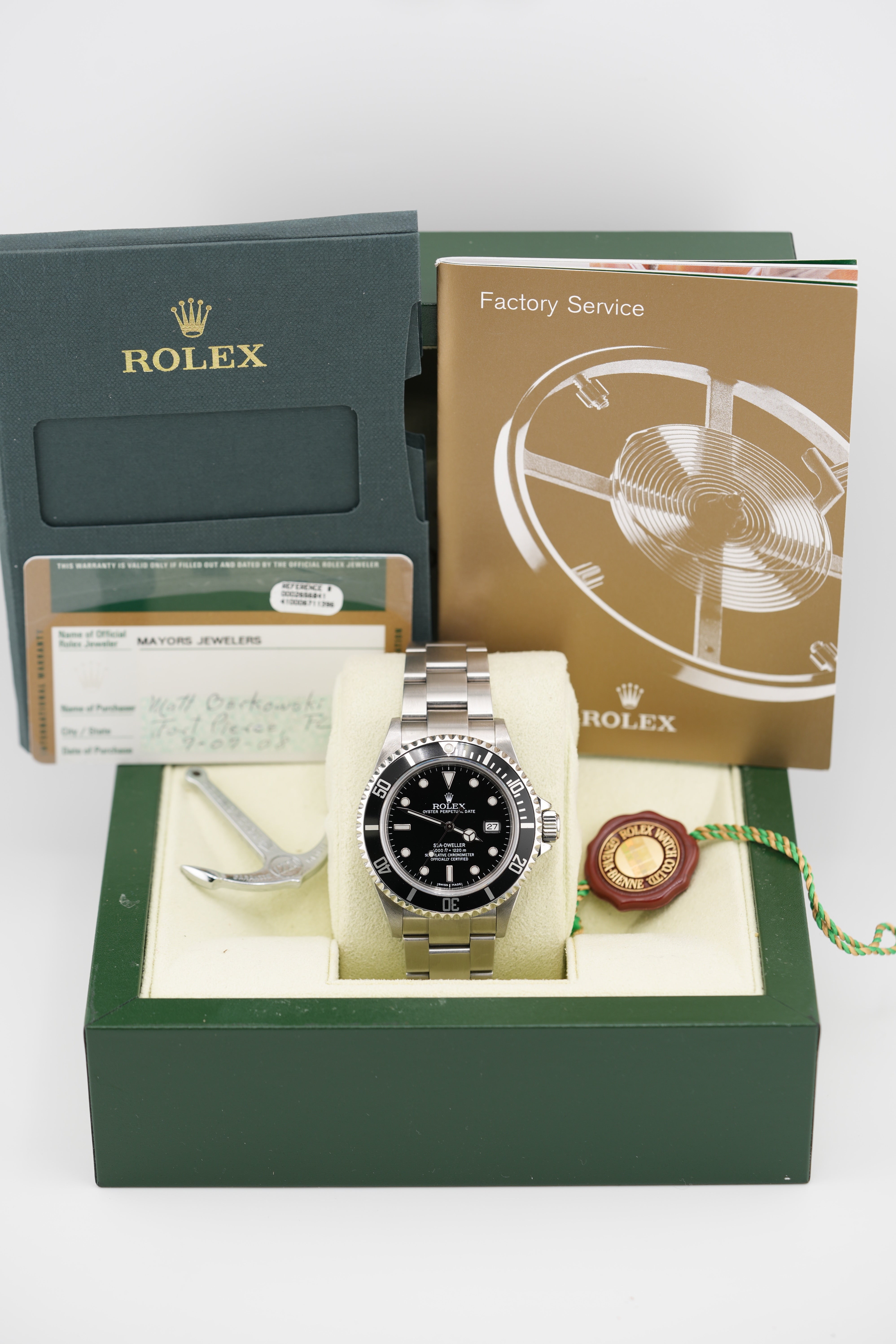 Rolex Sea-dweller 16600 (2008 Box & Papers)