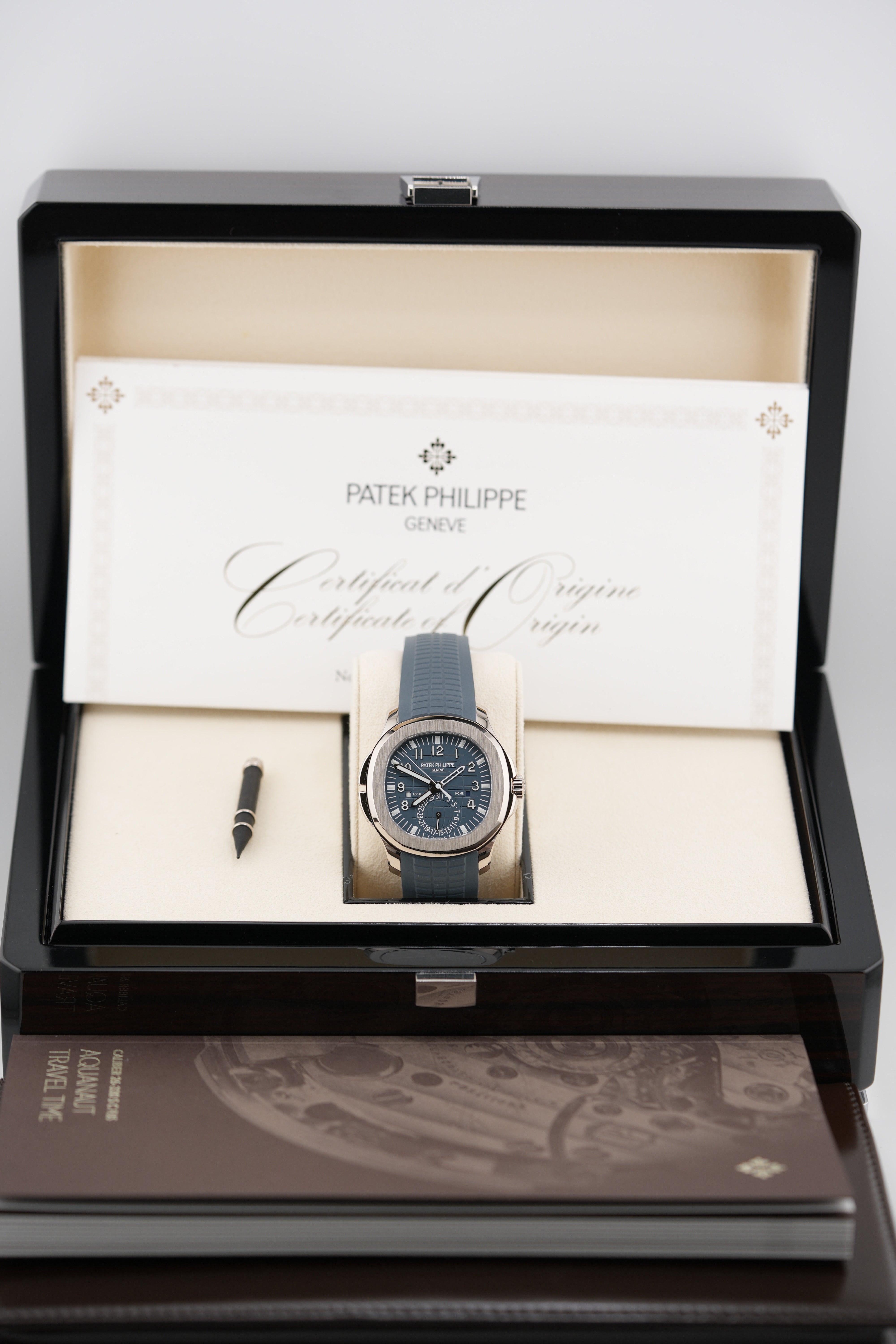 Patek Philippe Aquanaut Travel Time 5164G (2026 NEW Box & Papers)