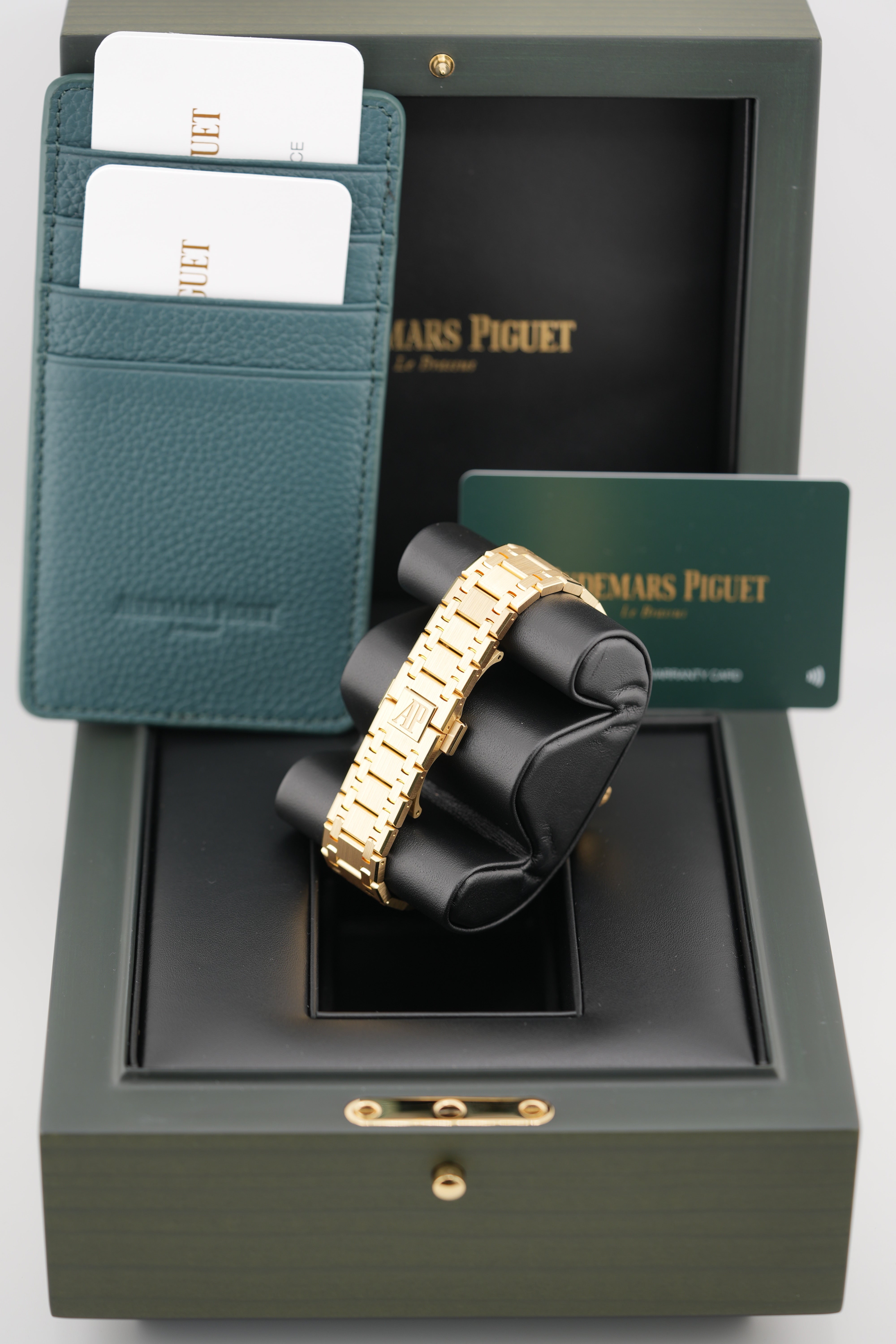 Audemars Piguet 16202BA (2026 NEW Box & Papers)