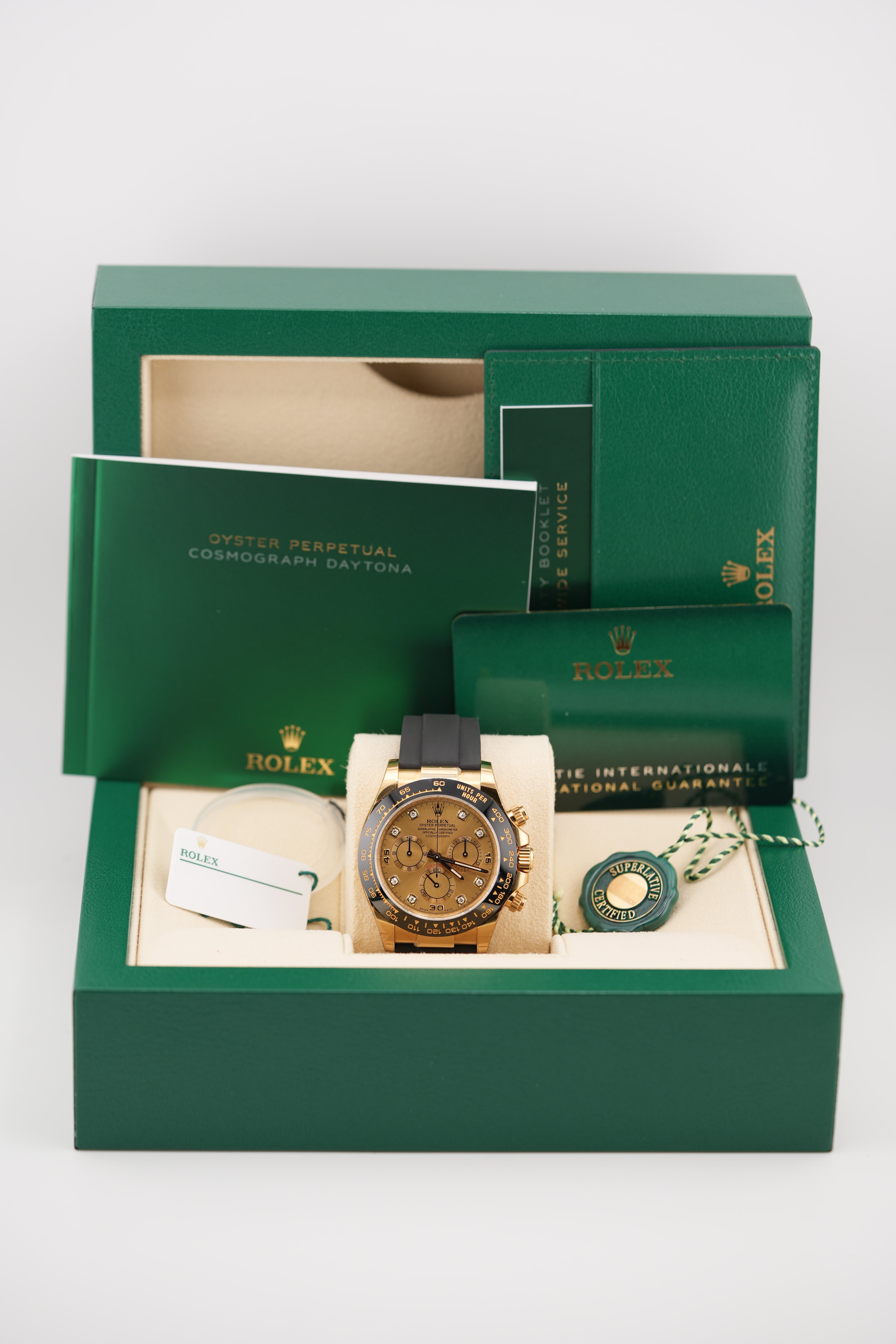 Rolex Daytona 116518LN "Champagne Diamond" (2020 NEW OLD STOCK - Box & Papers)