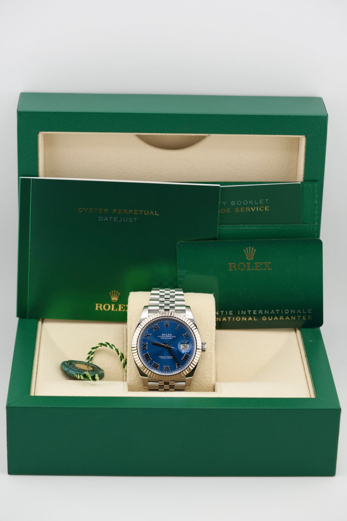 Rolex Datejust 41MM 126334 "Azzuro Blue" (2024 Box & Papers)