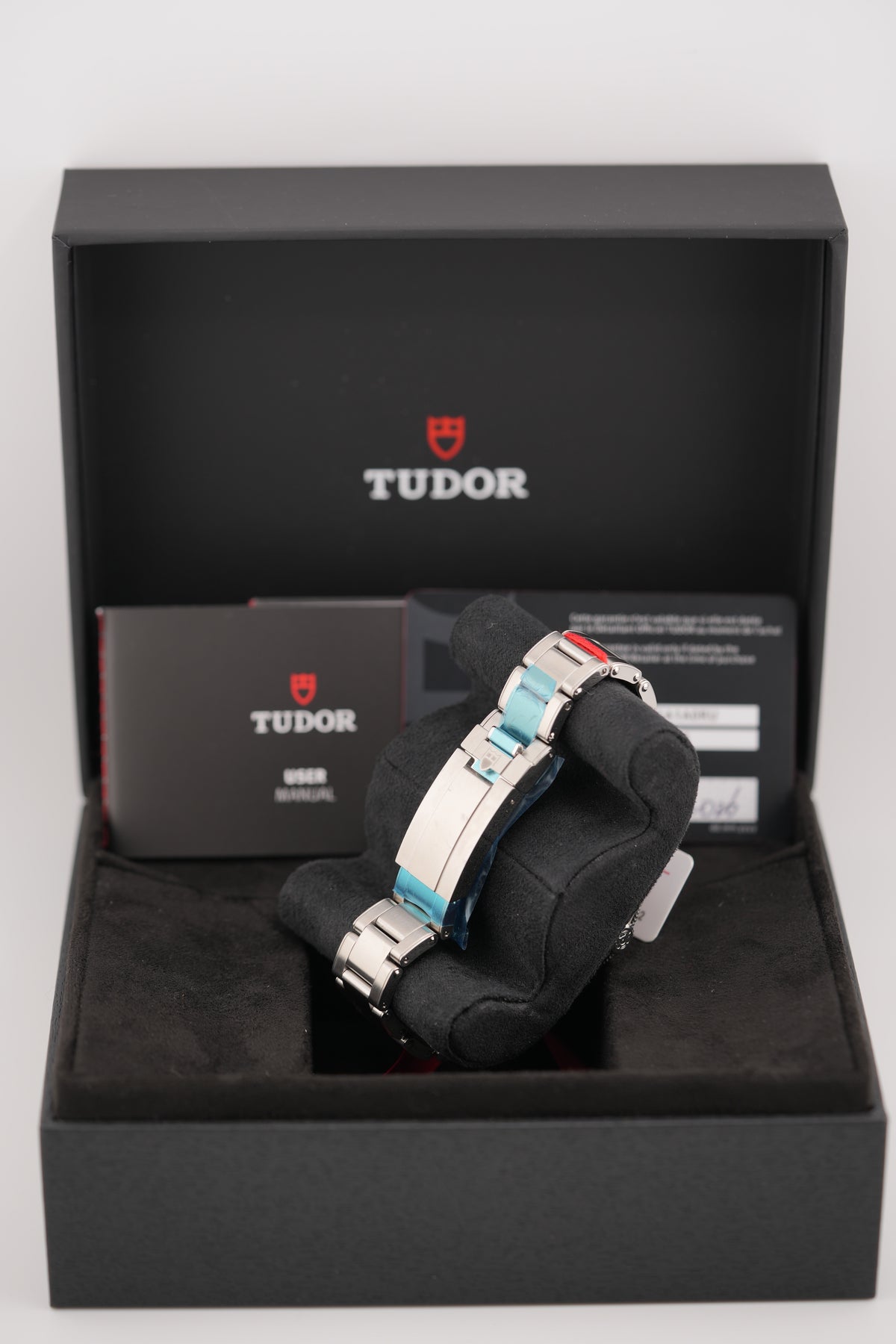 Tudor Black Bay 41 (2026 UNWORN FULL STICKERS Box & Papers)