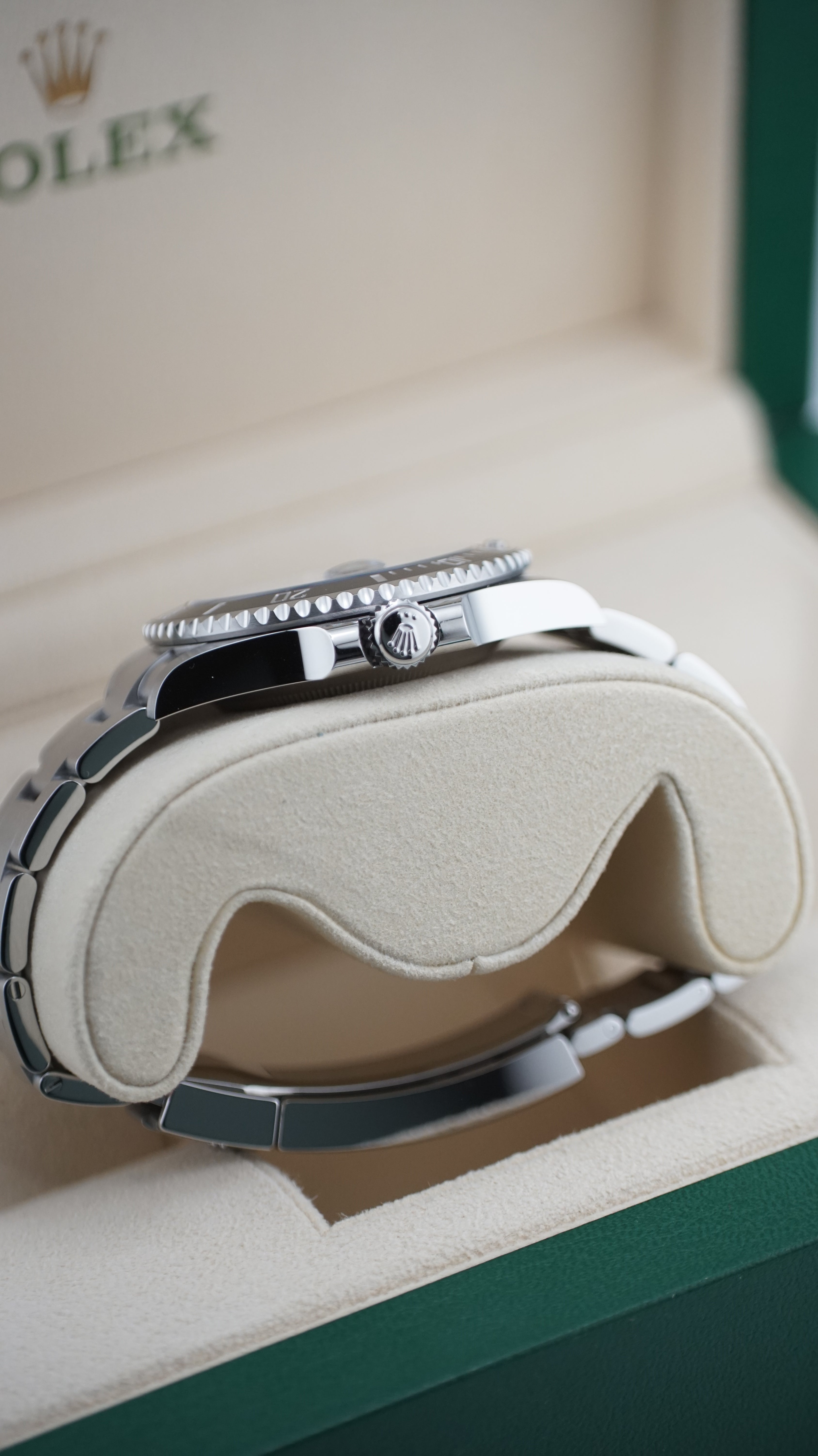 Rolex Submariner 126610LN (Box & Papers 2025)