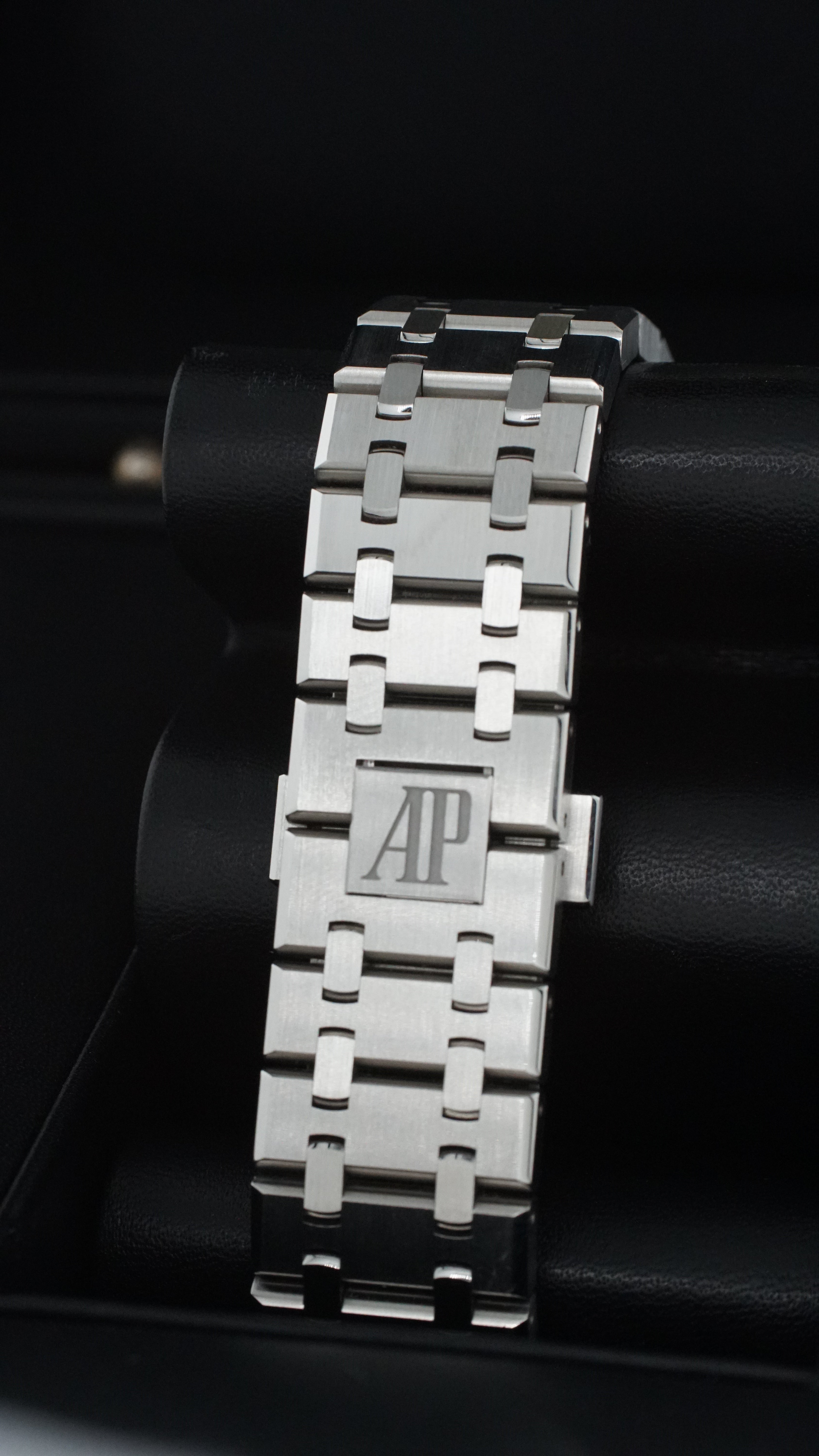 Audemars Piguet 26331ST Royal Oak Chronograph (Box & Papers)