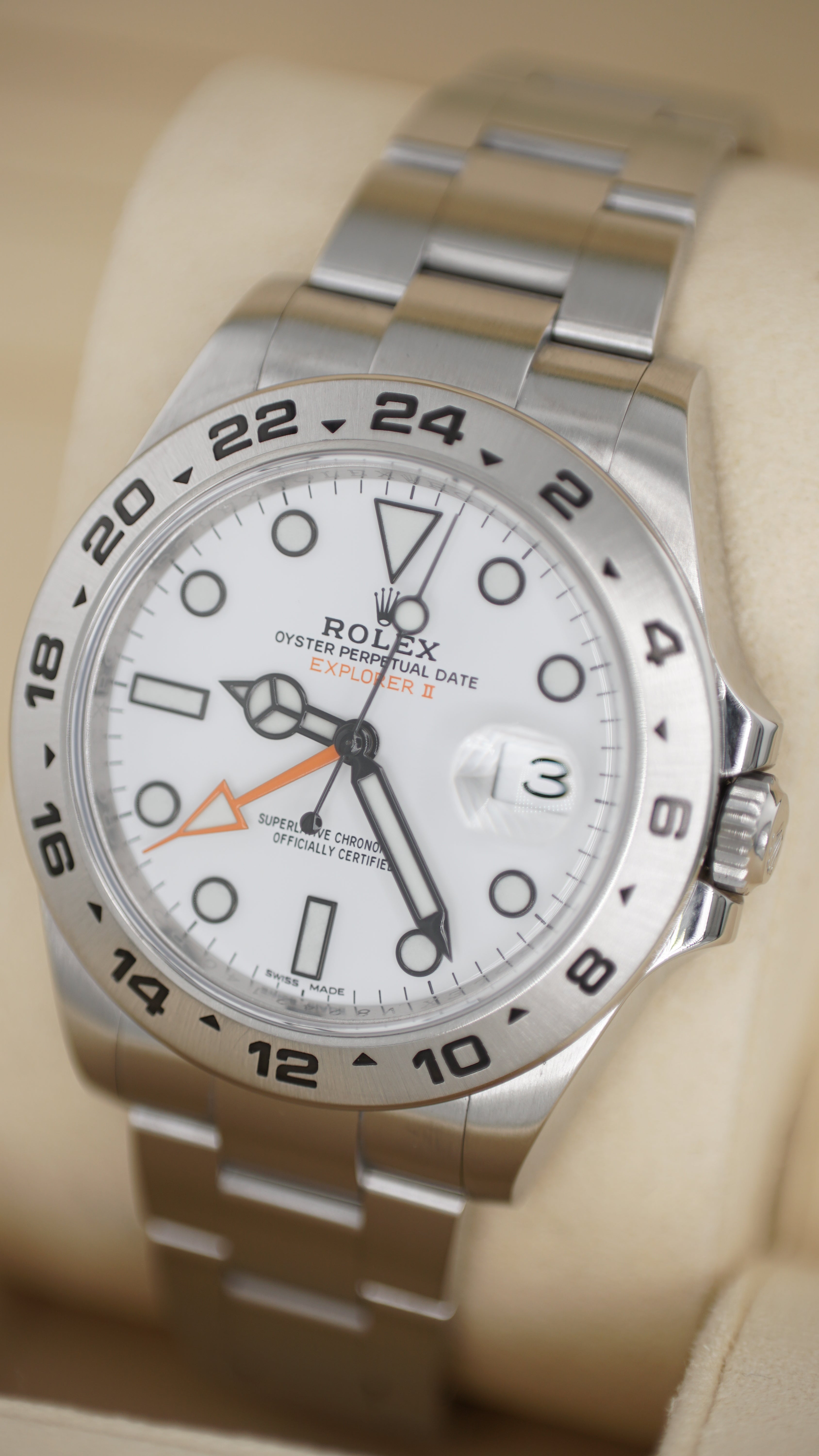 Rolex Explorer II 216570 "Polar" (Box & Papers 2019)