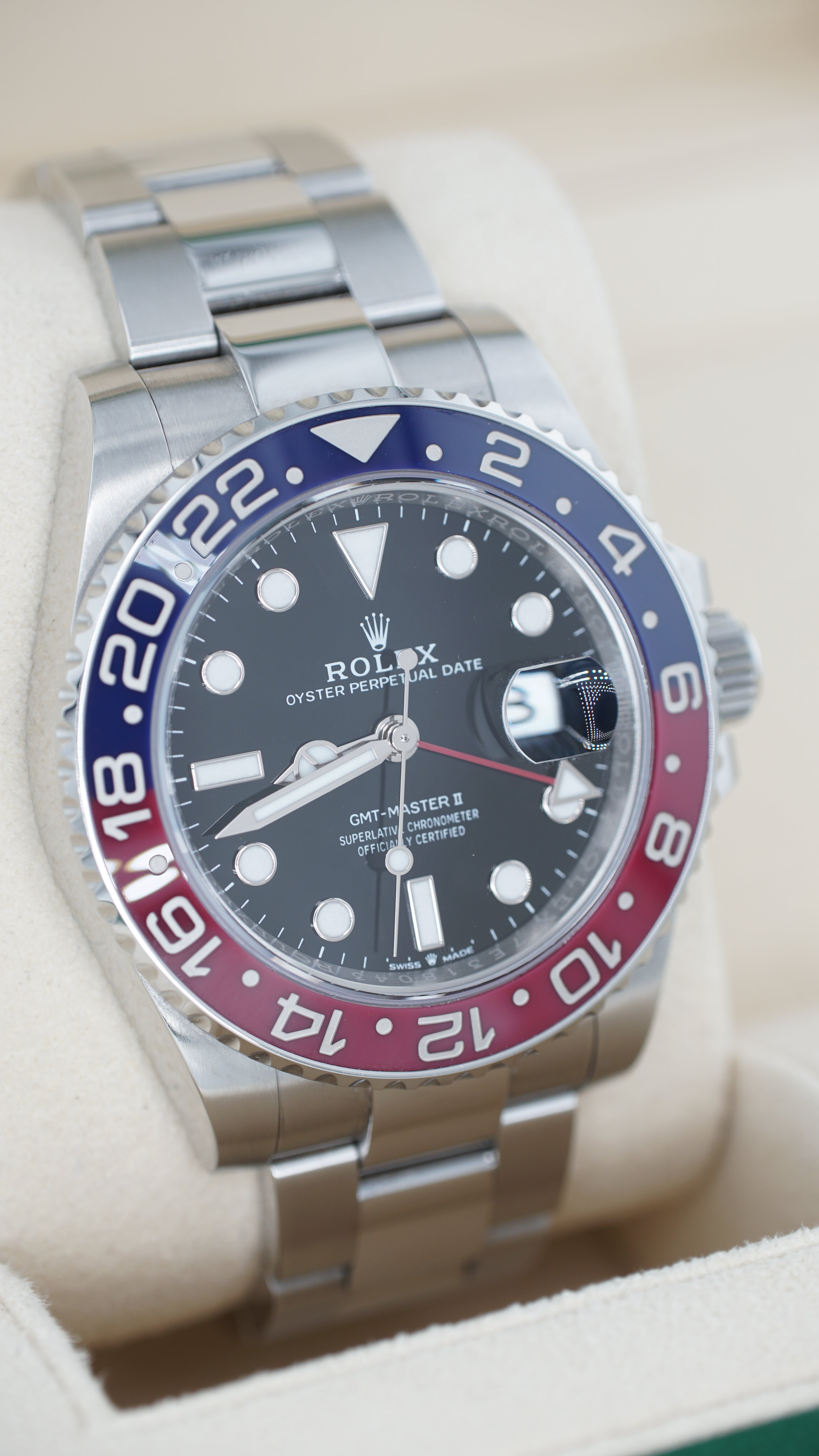 Rolex GMT Master 126710BLRO "PEPSI" Oyster (Box & Papers 2023)