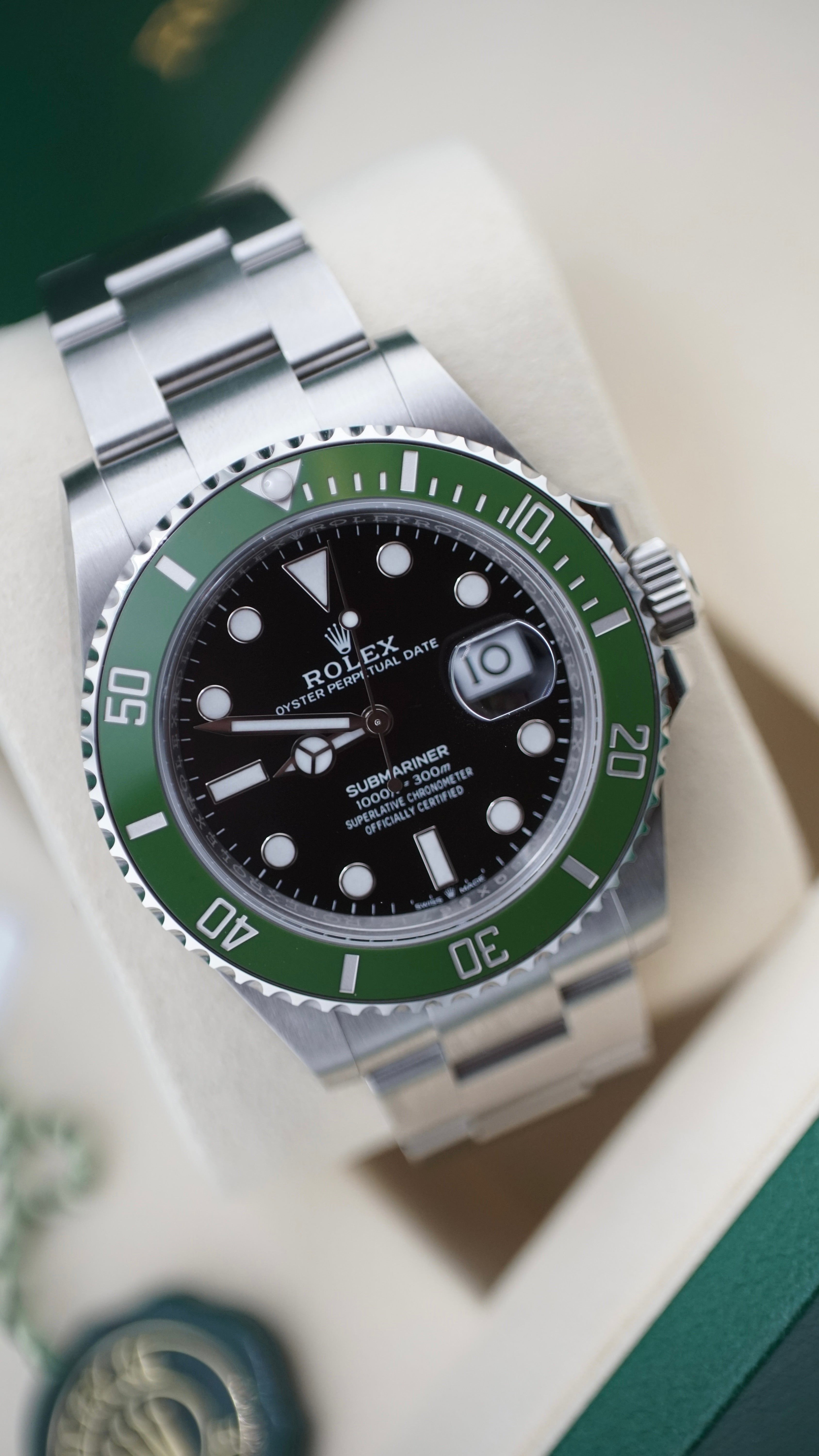 Rolex Submariner 126610LV "Starbucks" (2025 UNWORN Box & Papers)