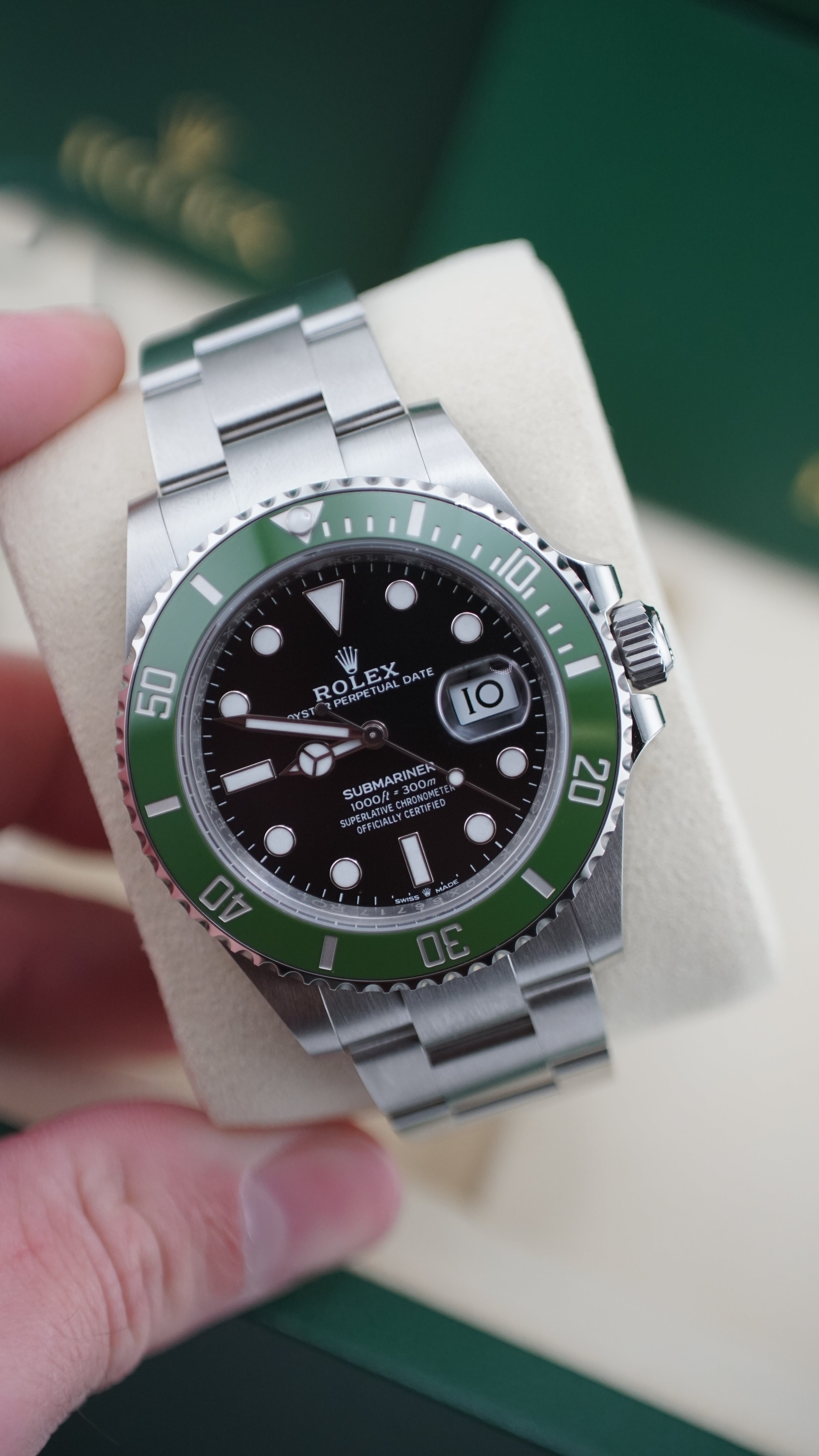 Rolex Submariner 126610LV "Starbucks" (2025 UNWORN Box & Papers)