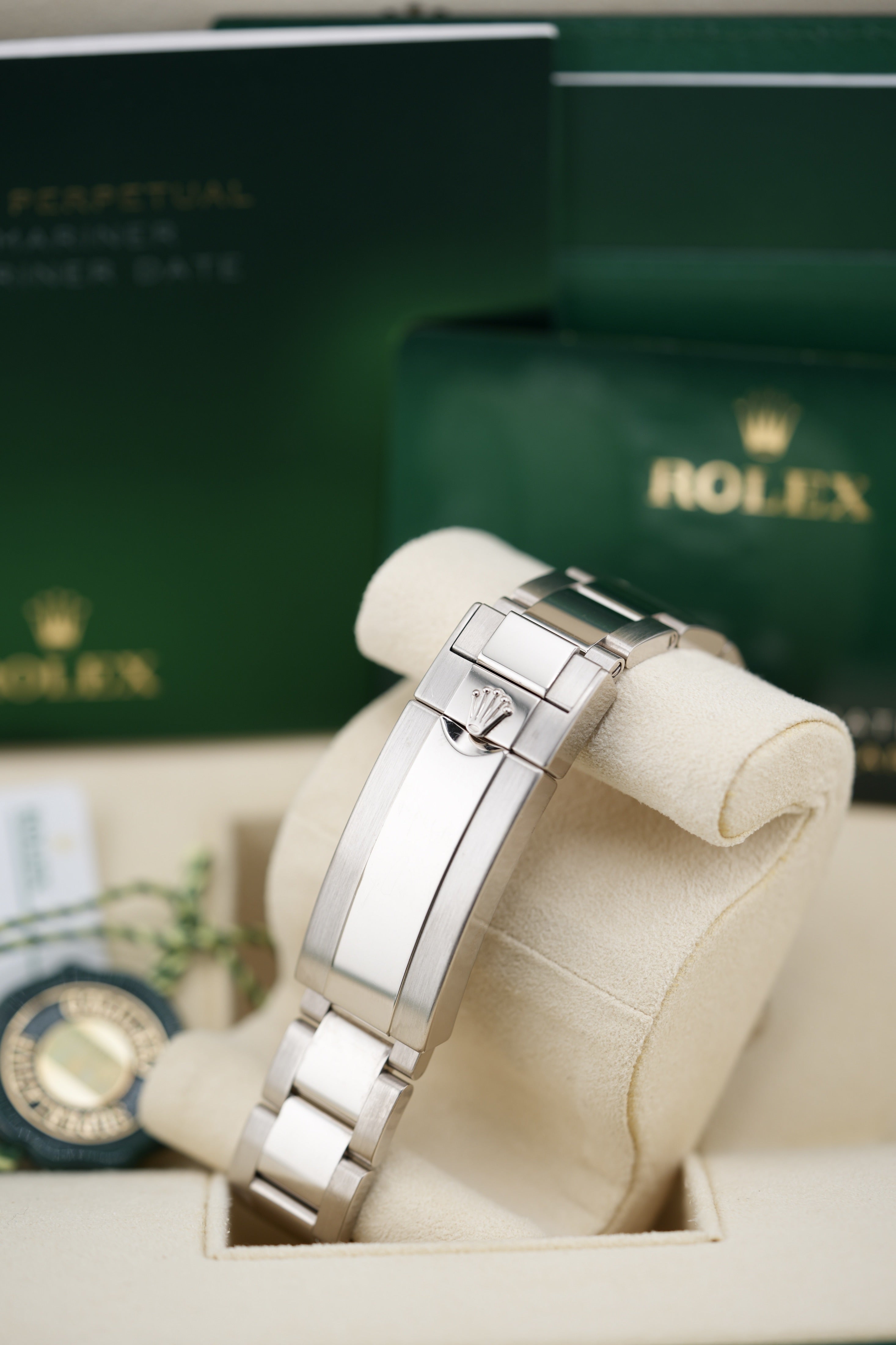 Rolex Submariner 116619LB "Smurf" (Box & Papers)