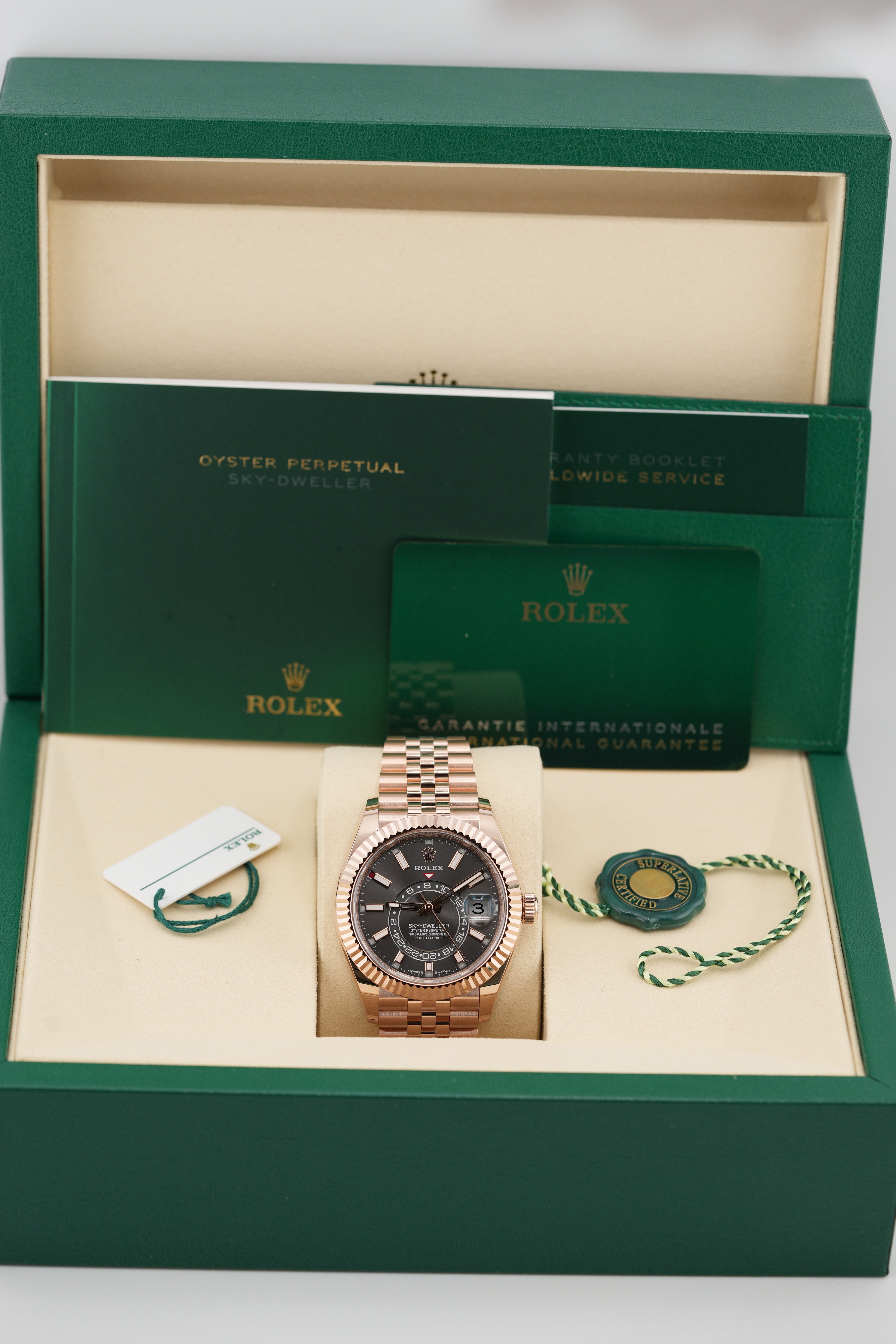 Rolex Sky-dweller 336935 (2026 UNWORN Box & Papers)