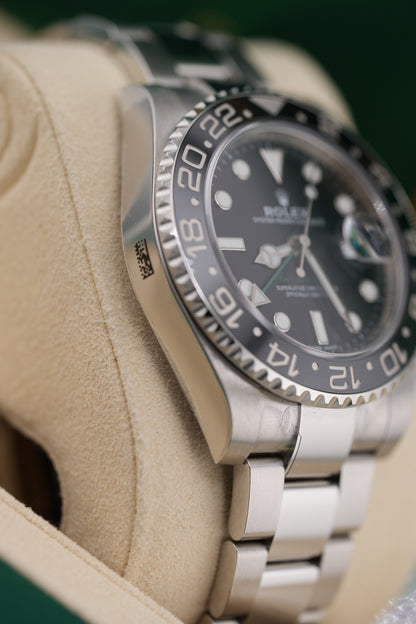 Rolex GMT Master II 116710LN "Green Arrow" (2020 NEW FULL STICKERS - Box & Papers)