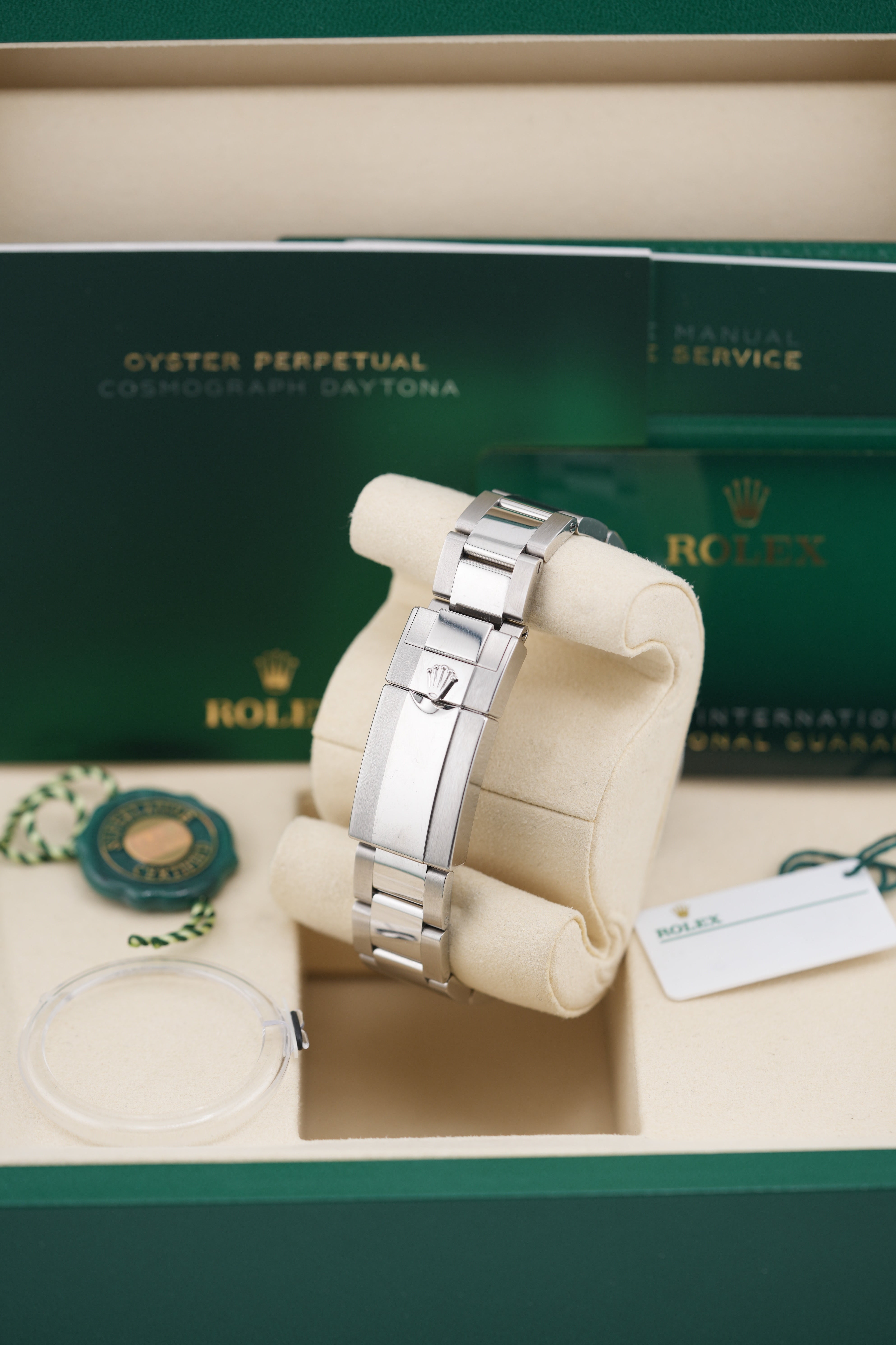 Rolex Daytona 126500LN (2025 Box & Papers)