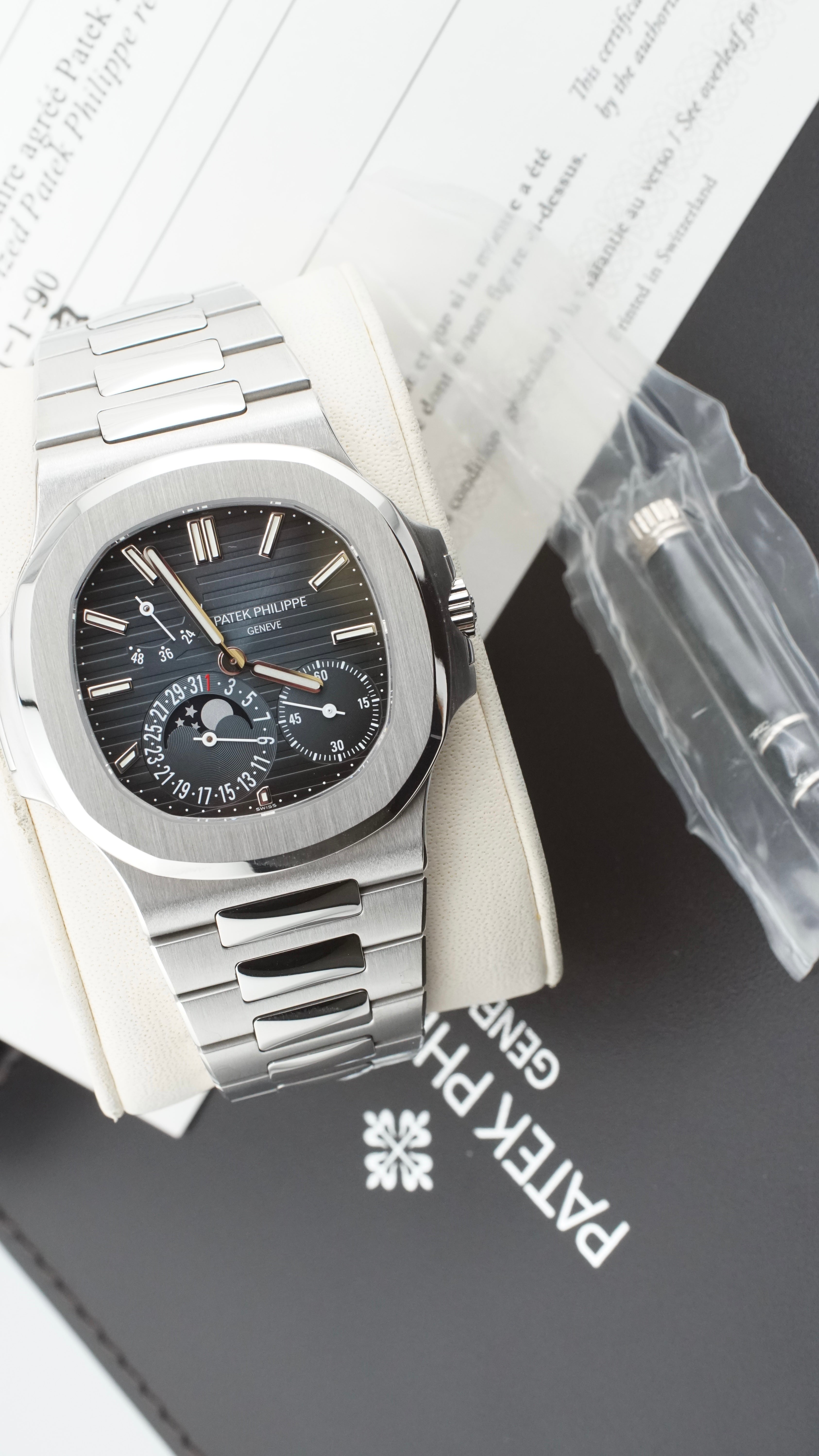 Patek Philippe Nautilus 5712 (Box & Papers) – HorologyXchange