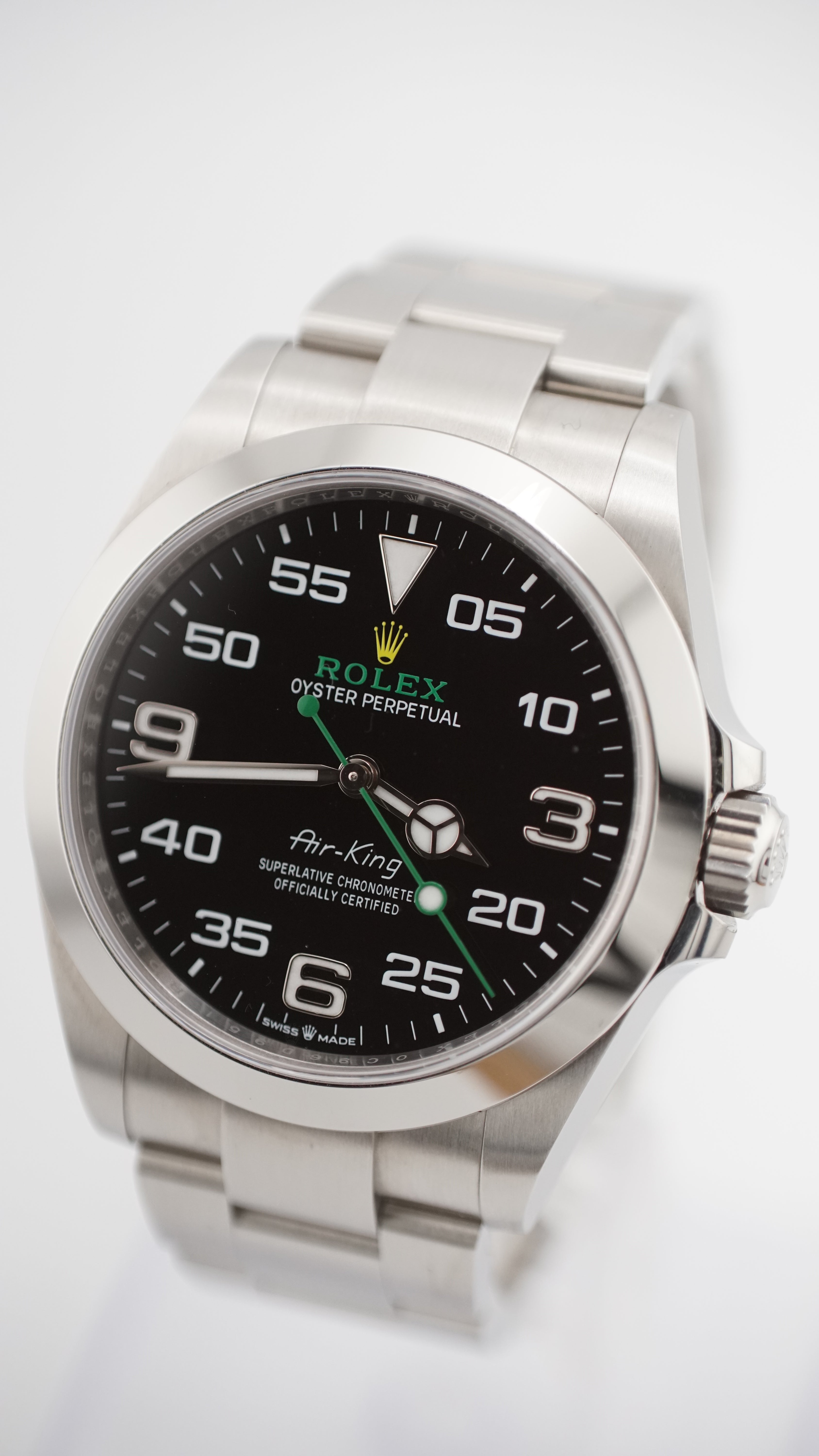 Rolex Airking 126900 (2024 NOS Box & Papers)