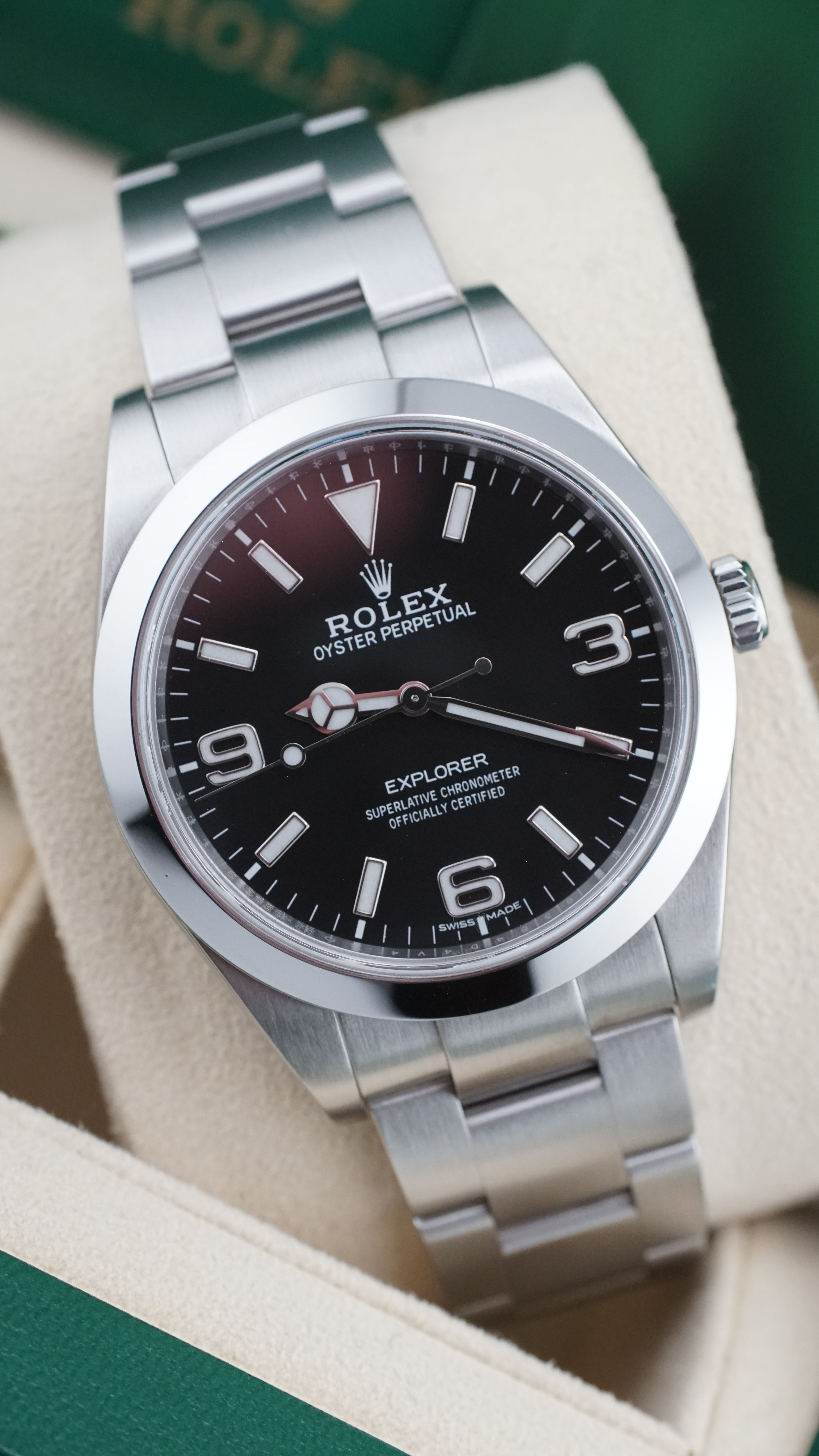 Rolex Explorer 39mm 214270 (2020 NEW CARD Box & Papers)