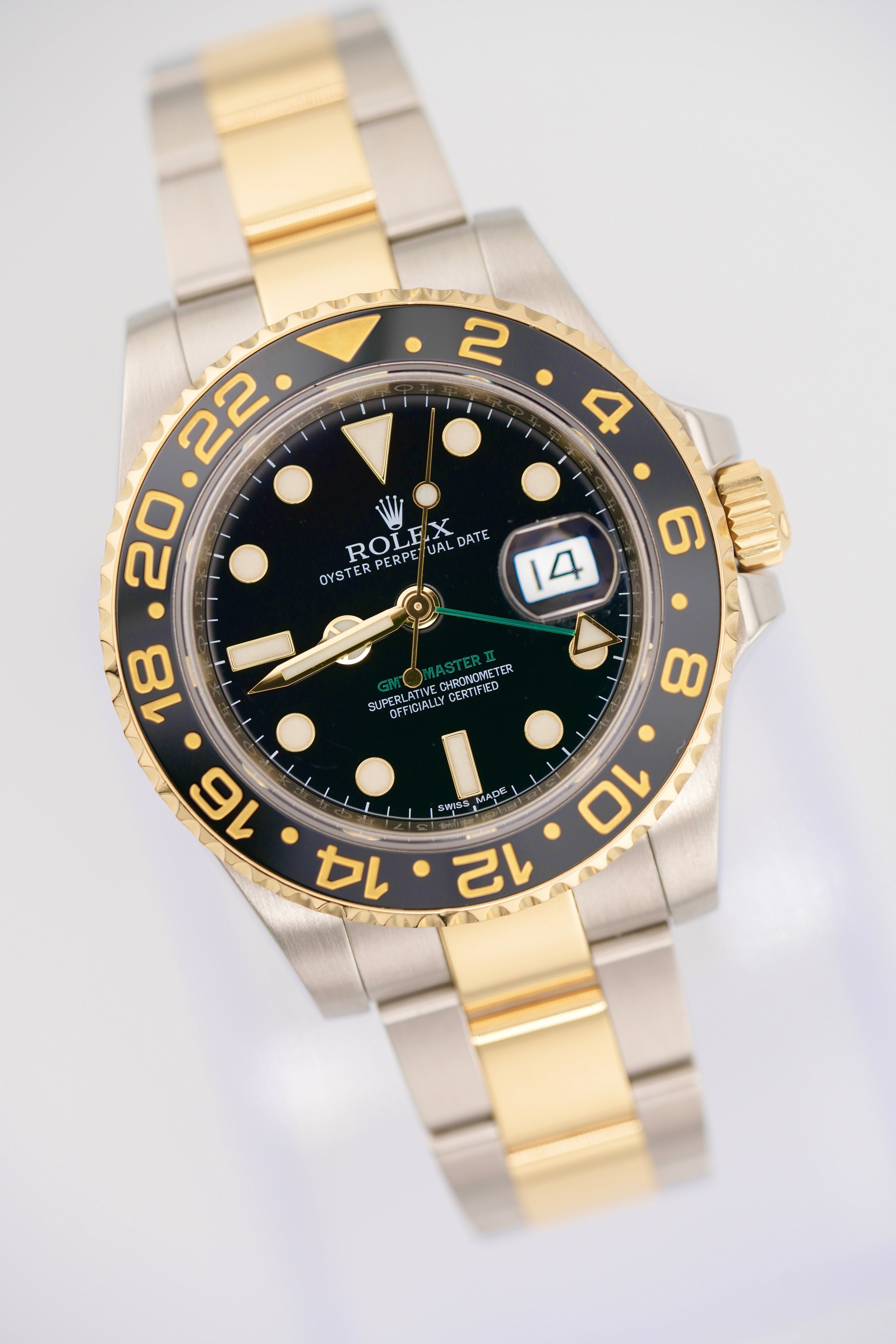 Rolex GMT Master 116713LN (2015 Box & Papers)