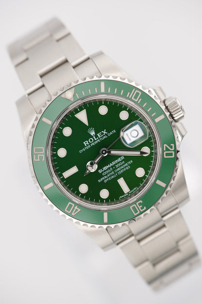 Rolex Submariner 40mm 116610LV "HULK" (2021 NFC Card Box & PAPapers)