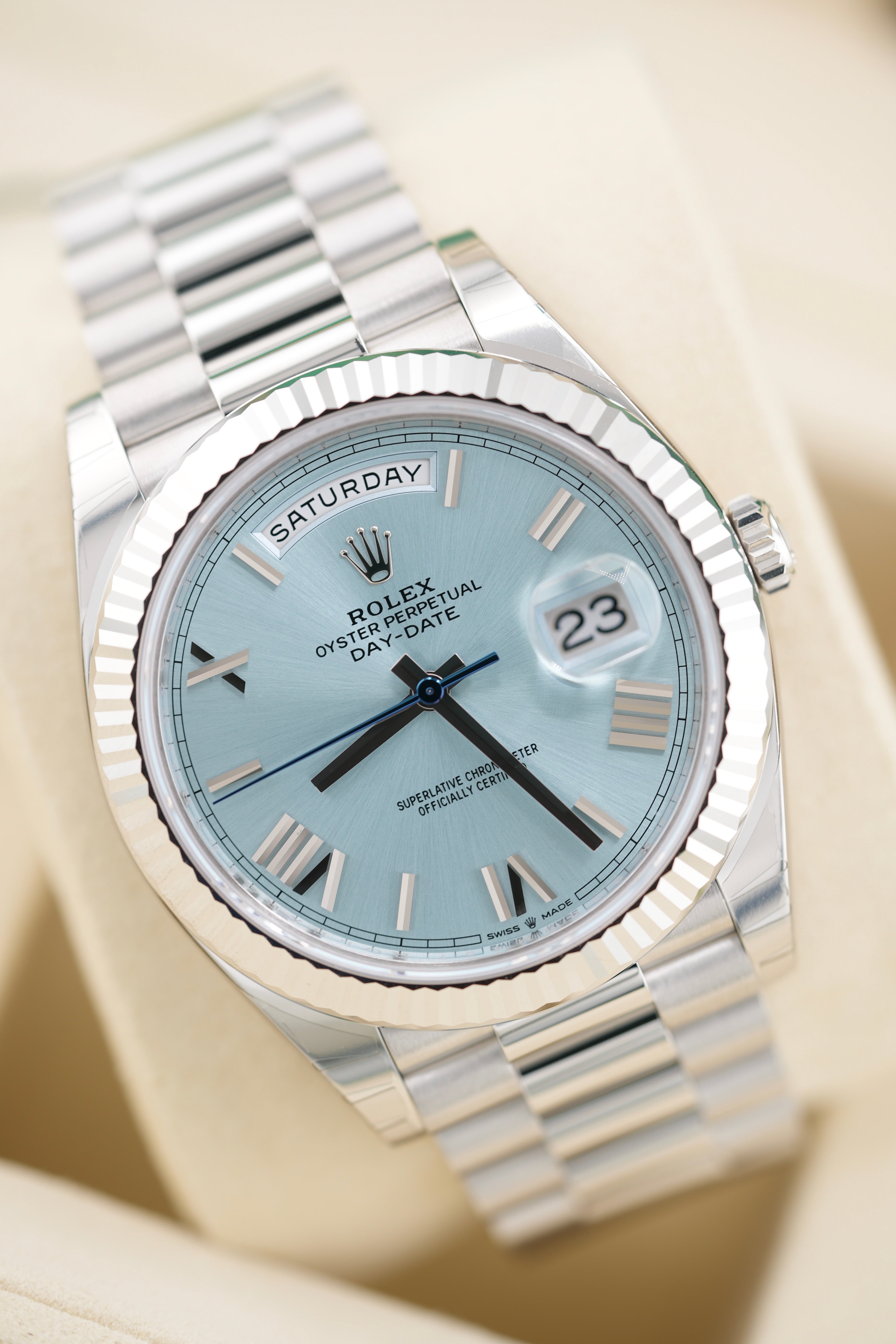 Rolex Day-date 40MM 228236 "Ice Blue" (2026 FULL STICKERS Box & Papers)