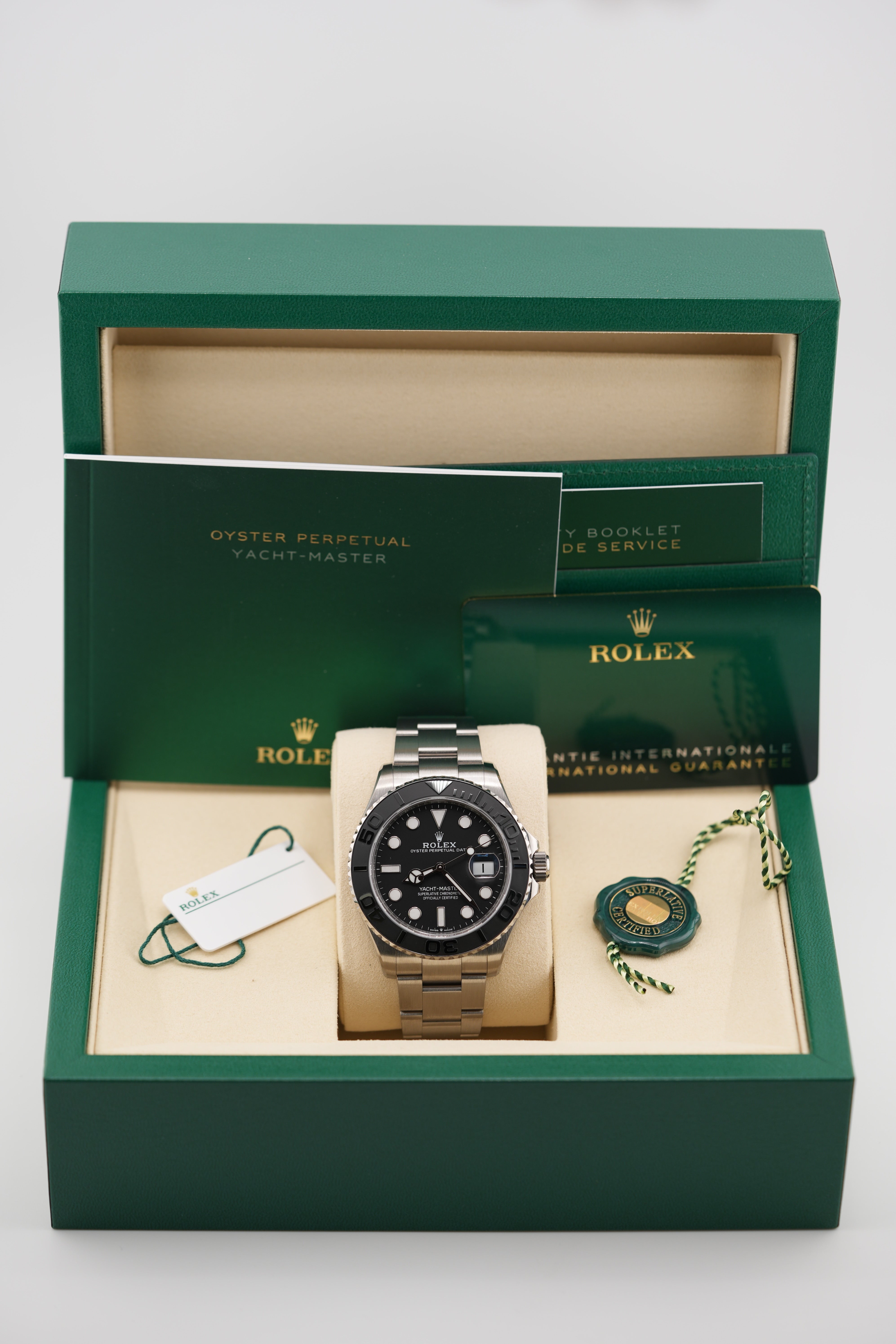 Rolex Yacht-master 226627 "Titanium" (2026 NEW Box & Papers)