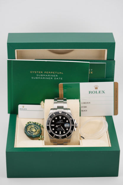 Rolex Submariner 116610LN (2018 Box & Papers)