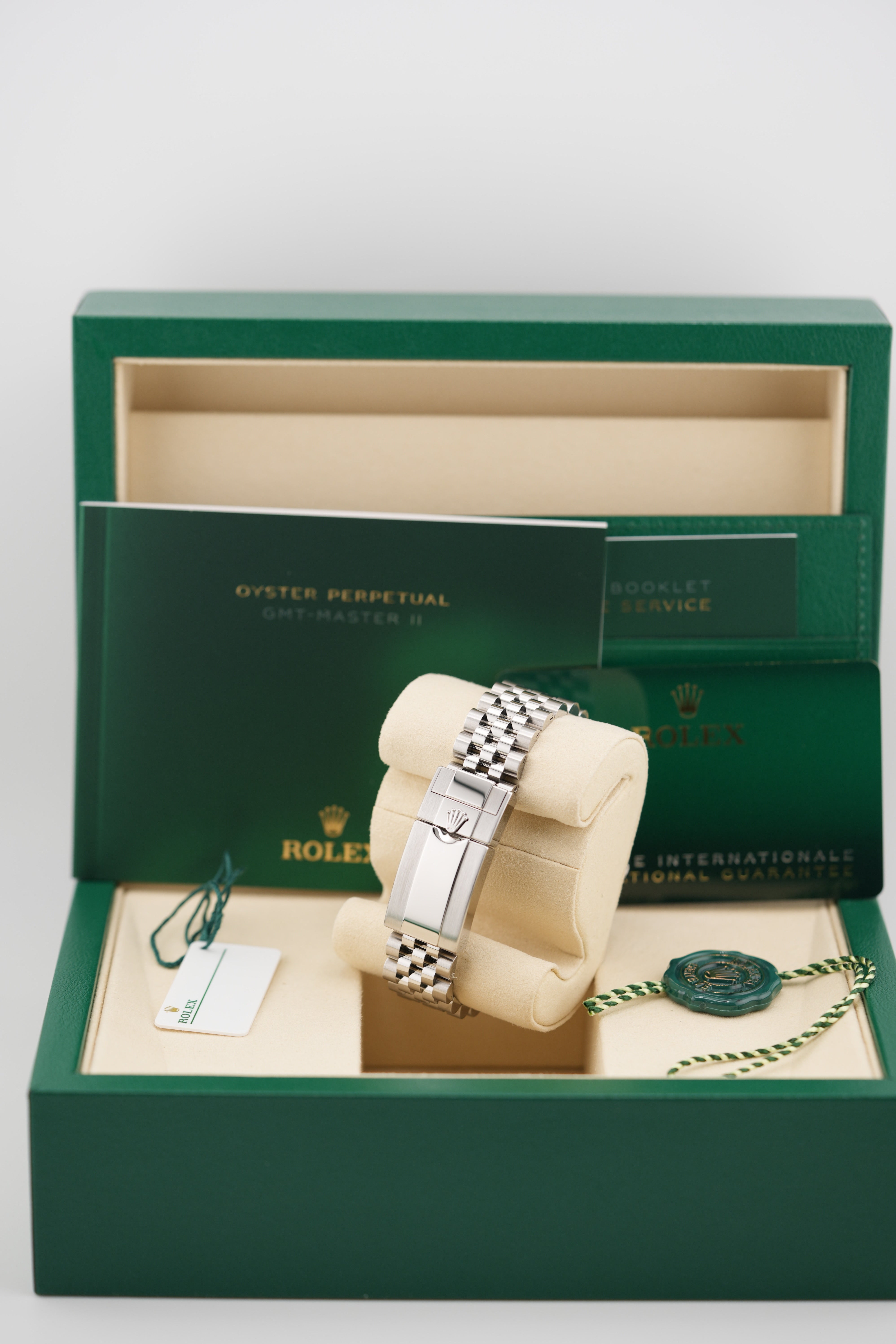 Rolex GMT Master 126710BLNR "Batgirl" (UNWORN 2026 Box & Papers)