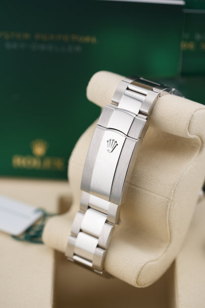 Rolex Skydweller 336934 "Mint Green" (2026 Box & Papers)