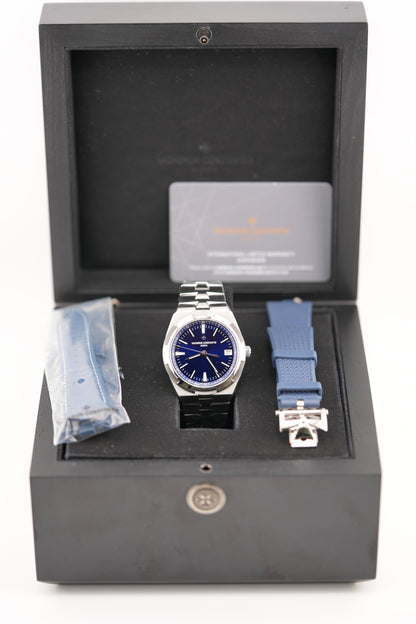 Vacheron Constantin Overseas 4520V "Blue" (2024 Box & Papers)