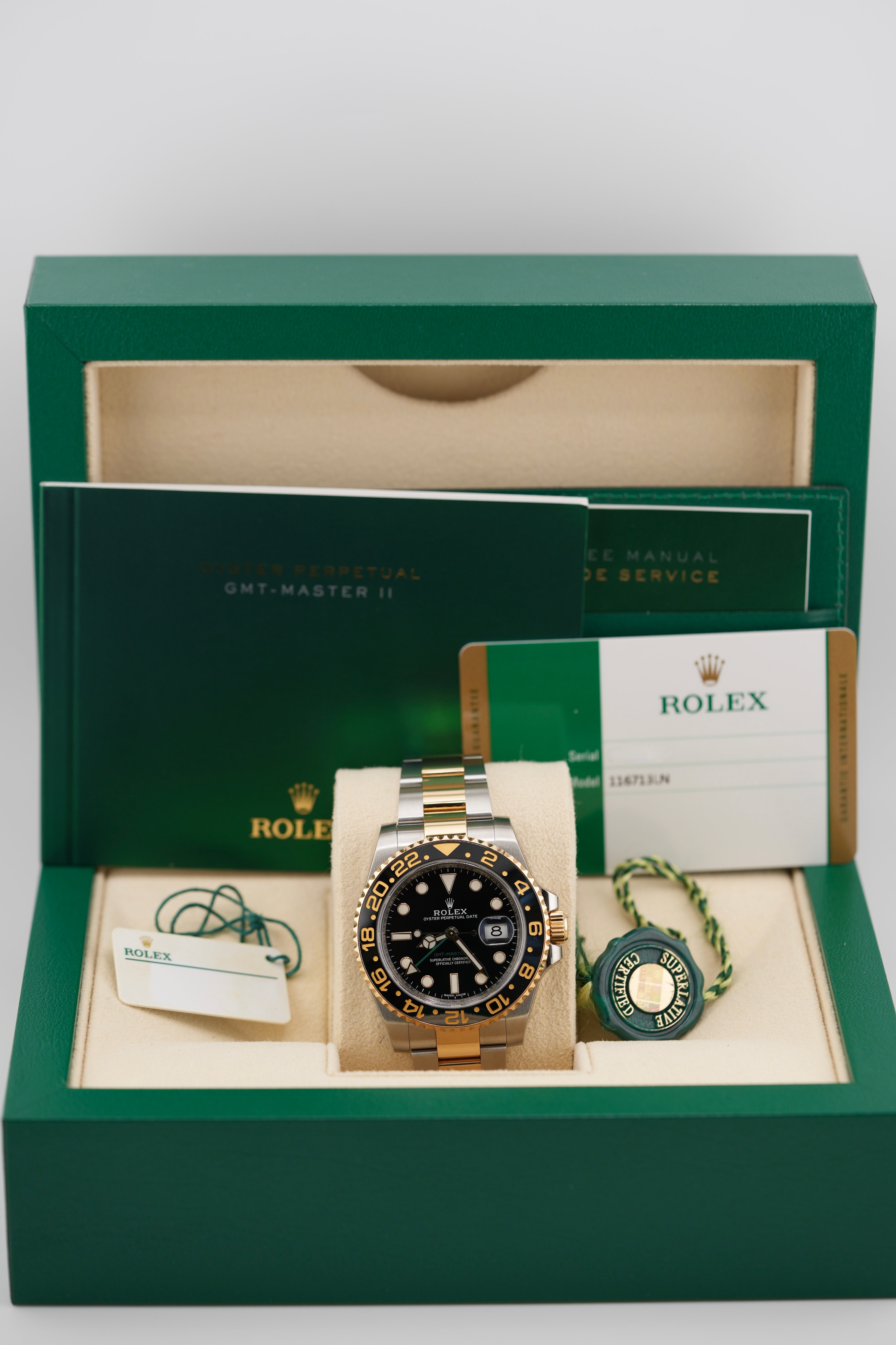Rolex GMT Master II 116713LN "Green Arrow" (2017 UNWORN Box & Papers)
