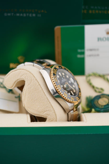 Rolex GMT Master II 116713LN "Green Arrow" (2017 UNWORN Box & Papers)