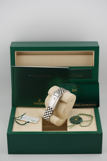 Rolex Datejust 41mm 126300 "Black Stick" (2025 Box & Papers)