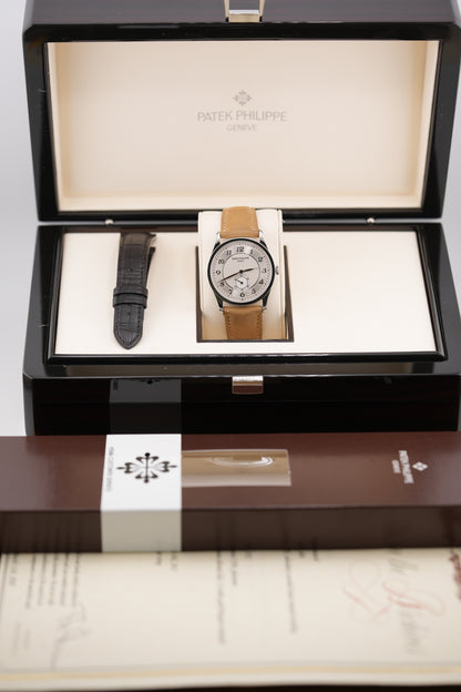 Patek Philippe Calatrava 5196P-001 (2013 Box & Papers)