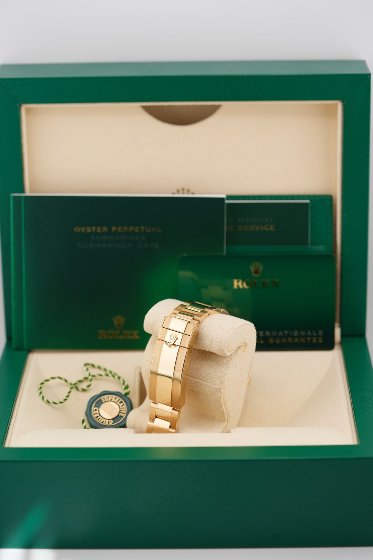 Rolex Submariner 41MM 126618LN (2023 Box & Papers)
