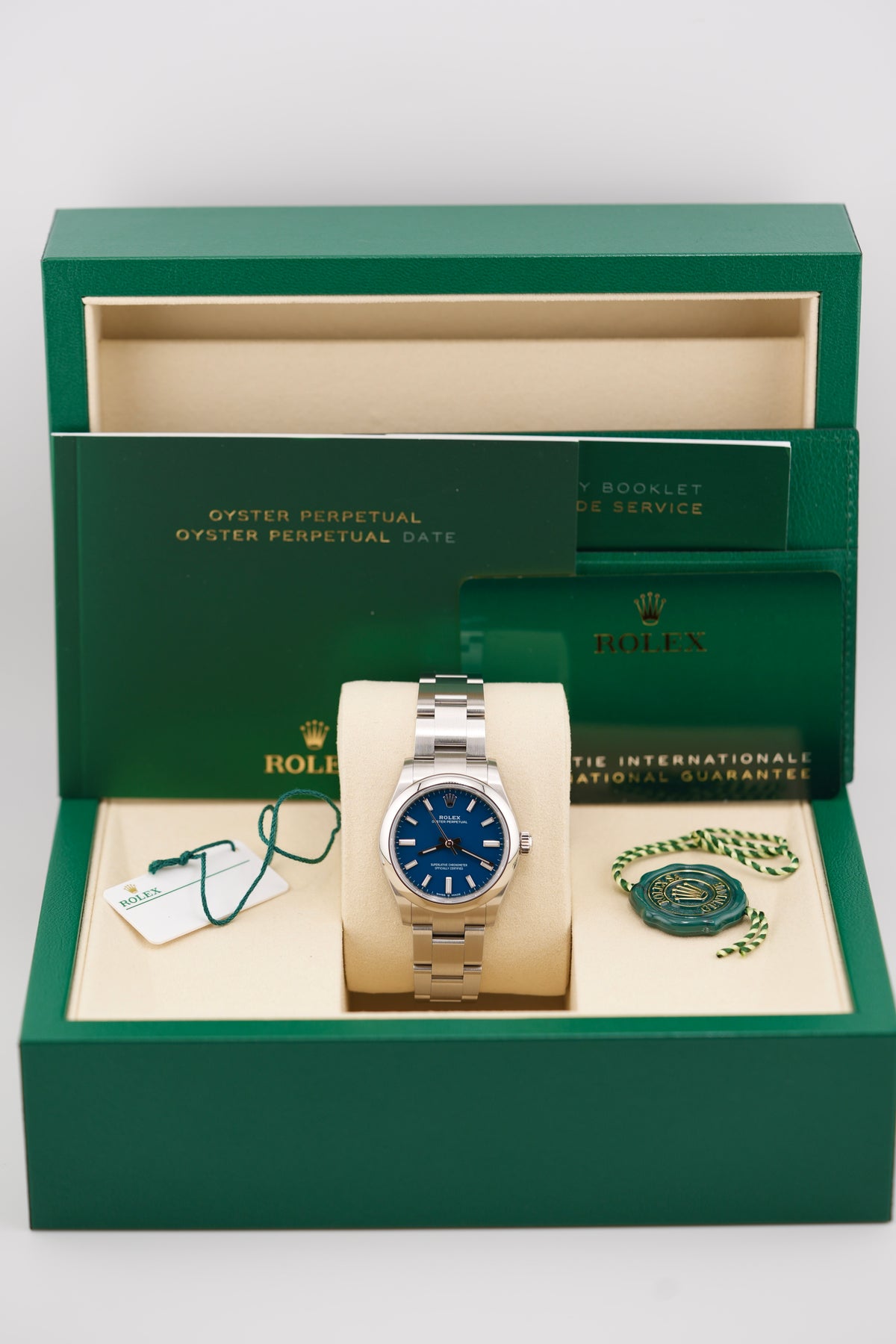Rolex Oyster Perpetual 31MM 277200 "Matte Blue" (2026 UNWORN Box & Papers)