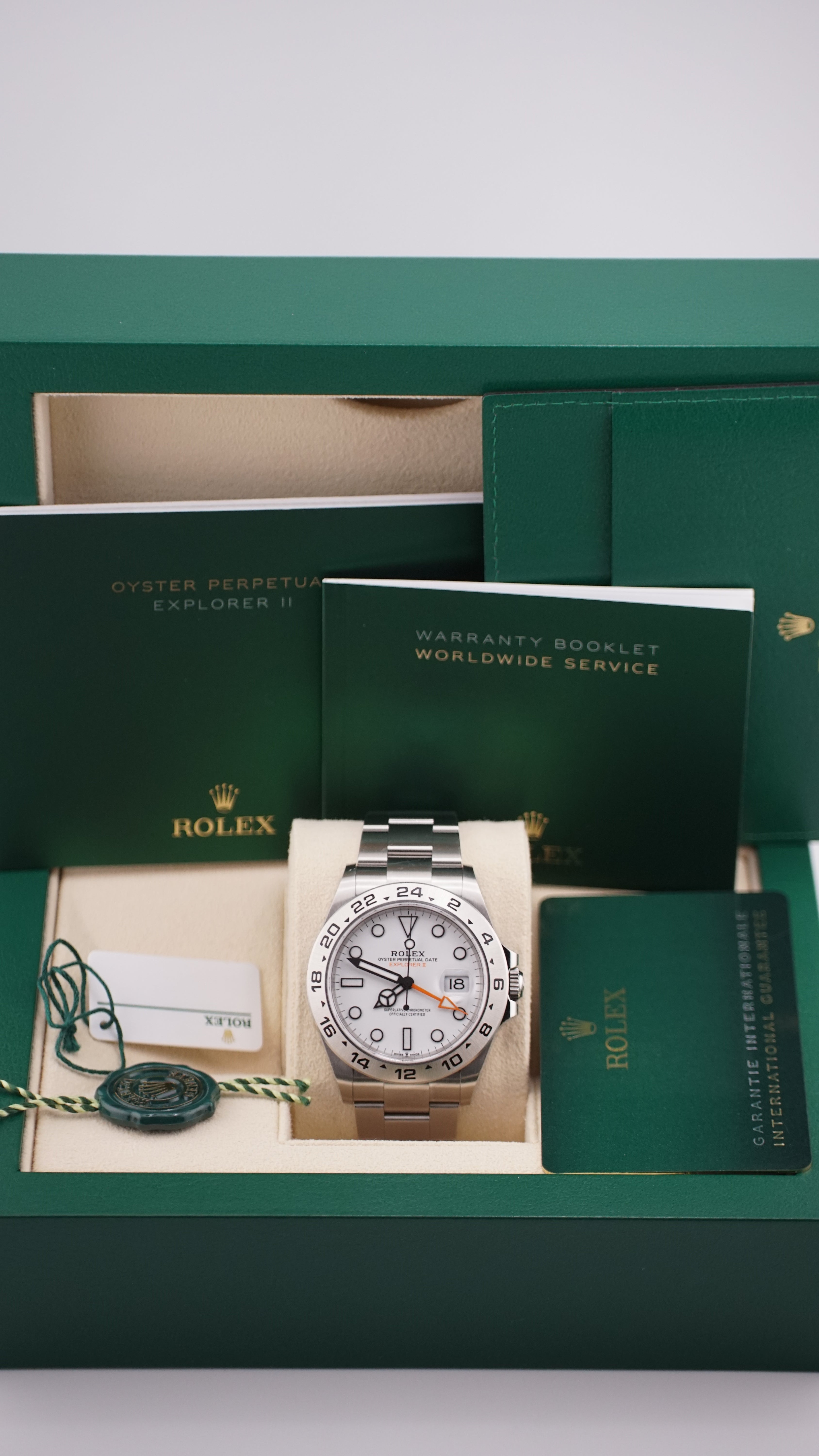 Rolex Explorer II 226570 (2021)