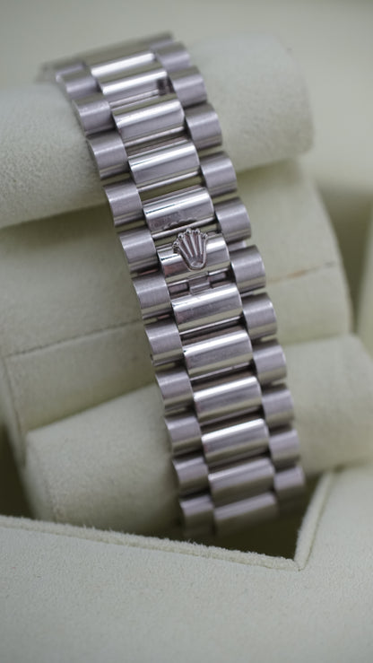 Rolex Day-date 41MM 218206 Platinum (Box & Papers)