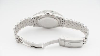 Rolex Skydweller 326934 (2022 Box & Papers)