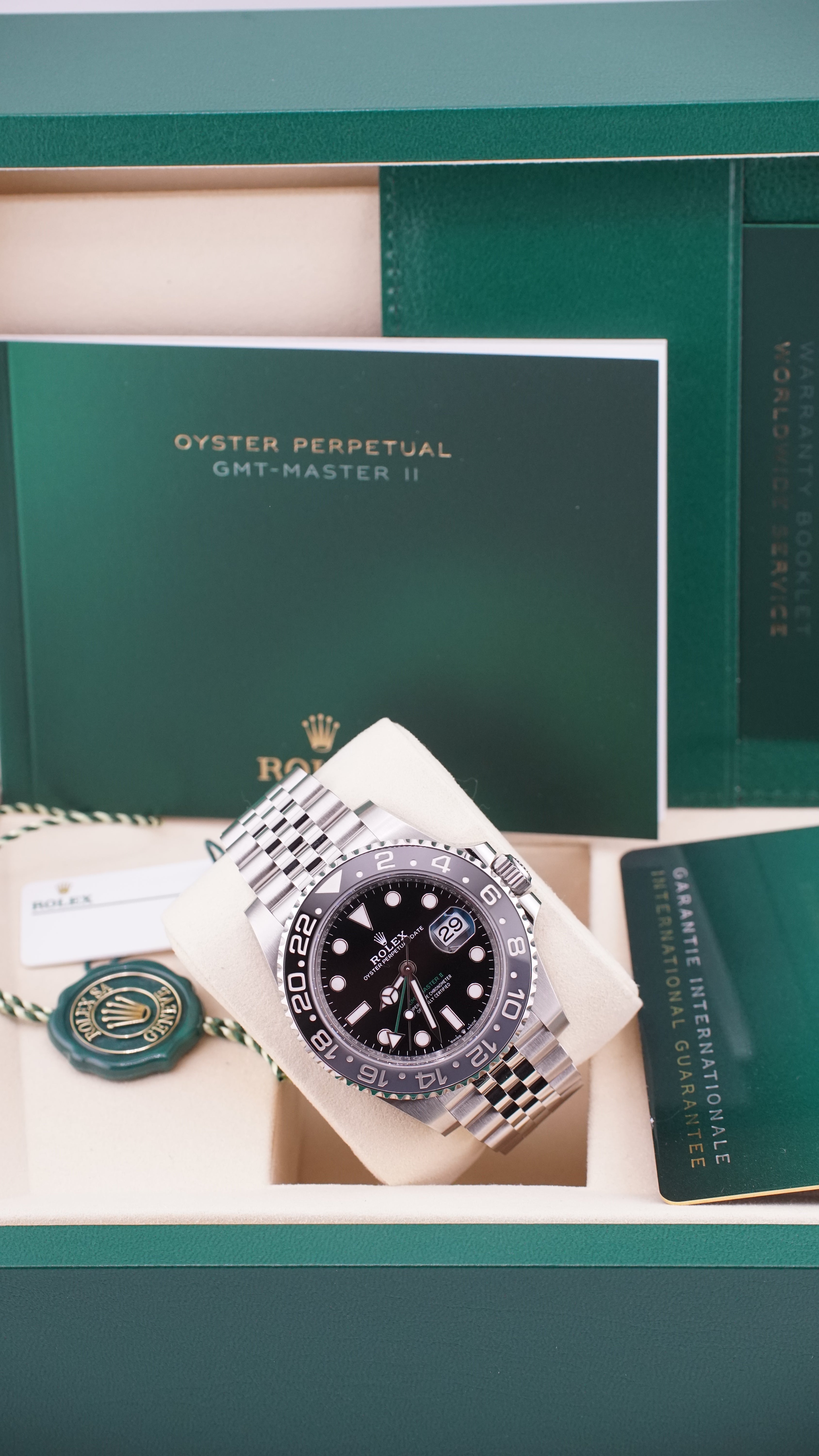 Rolex GMT Master 126710GRNR (2025 Box & Papers)