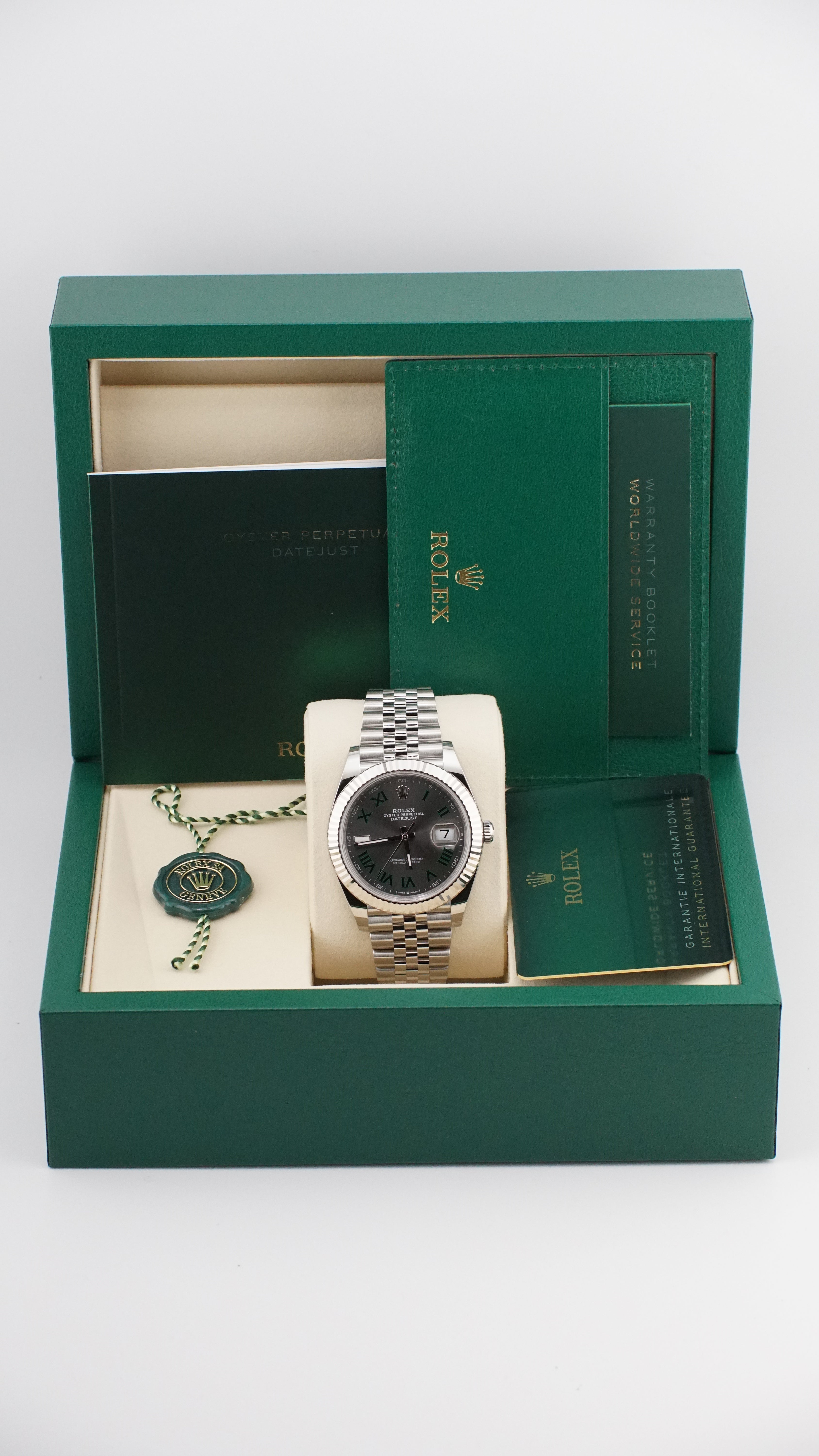 Rolex Datejust 126334 "Wimbledon" (2025 Box & Papers)