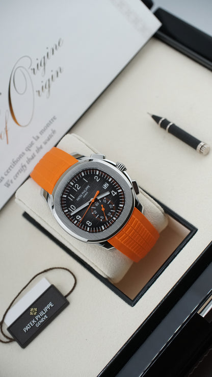 Patek Philippe 5968A Aquanaut Chronograph (2025 Box & Papers)