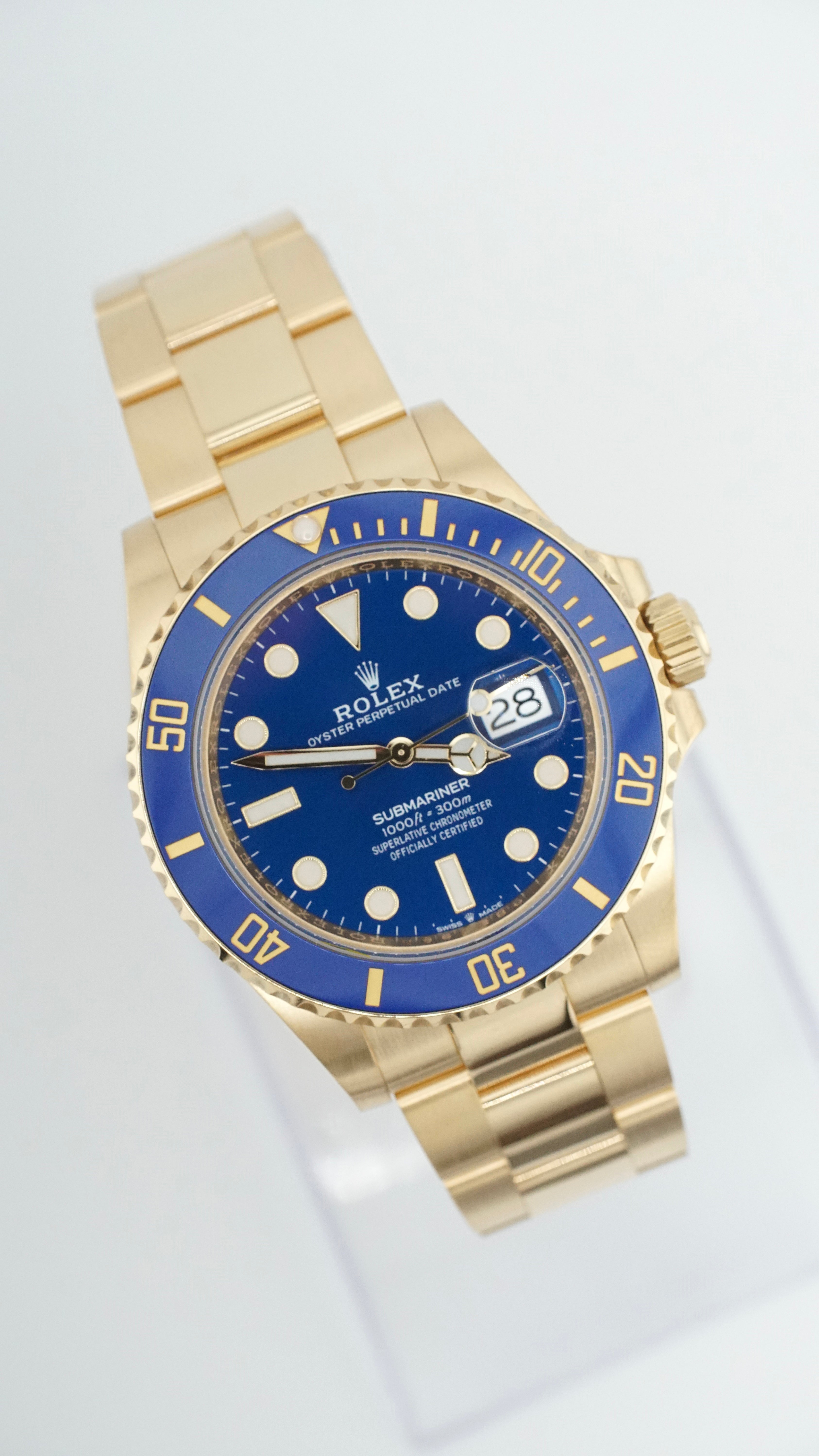 Rolex Submariner "Bluesy" 126618LB (2021 Box & Papers)