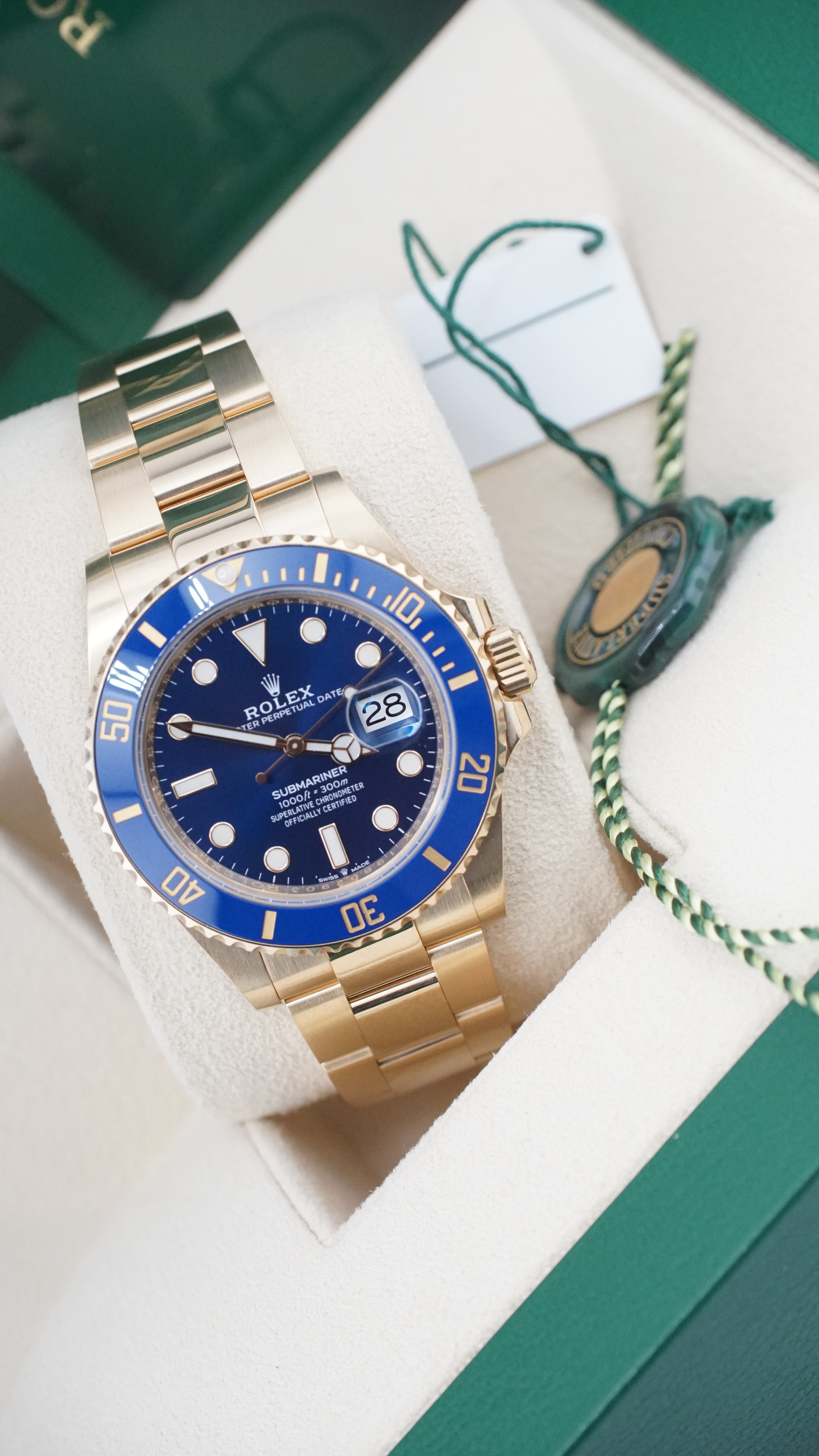 Rolex Submariner 126618LB "Bluesy" (2023 Box & Papers)