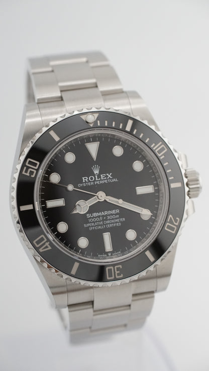 Rolex Submariner No-date 124060 (2023 Box & Papers)