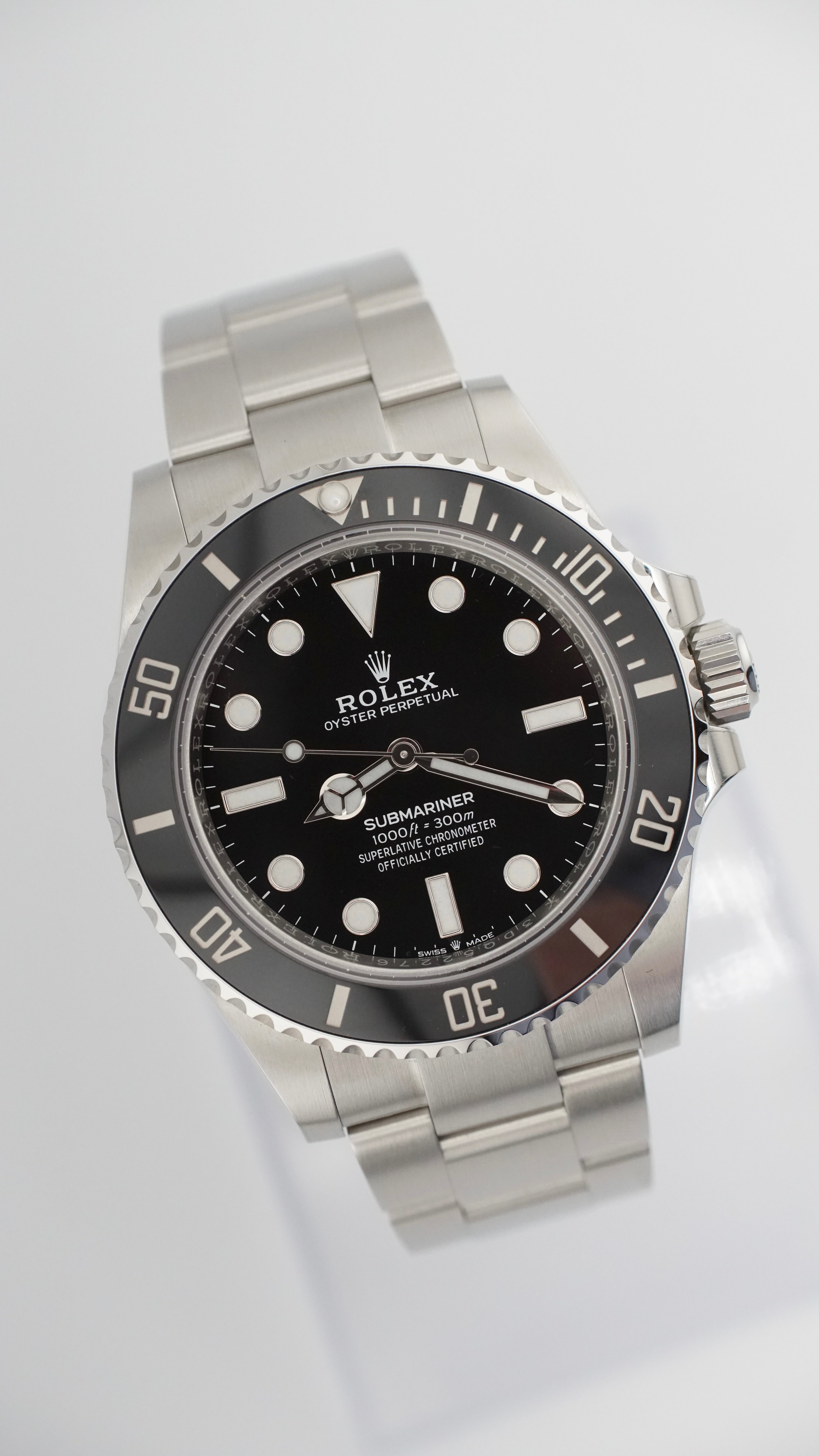 Rolex Submariner No-date 124060 (2022 NOS Box & Papers)