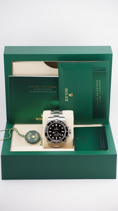 Rolex Submariner No-date 124060 (2023 Box & Papers)